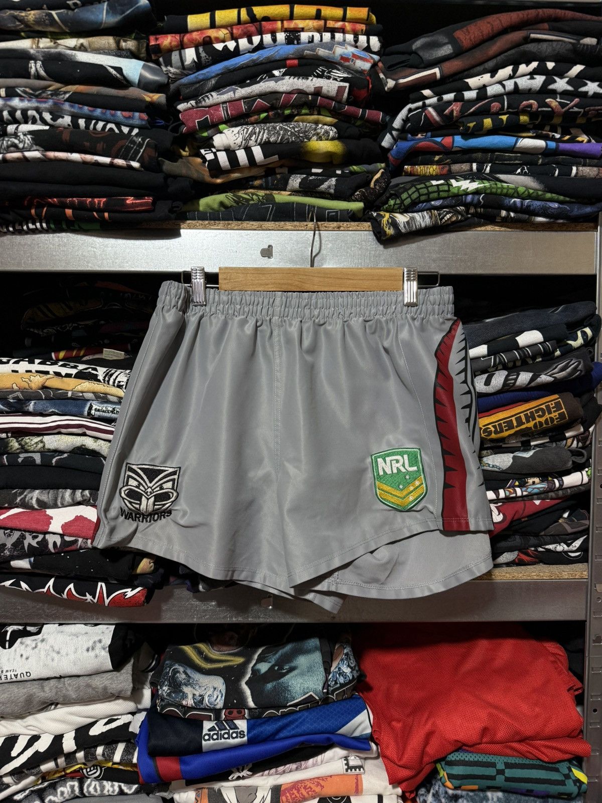 Vintage Vintage Vodafone Warriors NRL Rugby 2004 League Shorts ISC Size US 36 / EU 52 - 1 Thumbnail