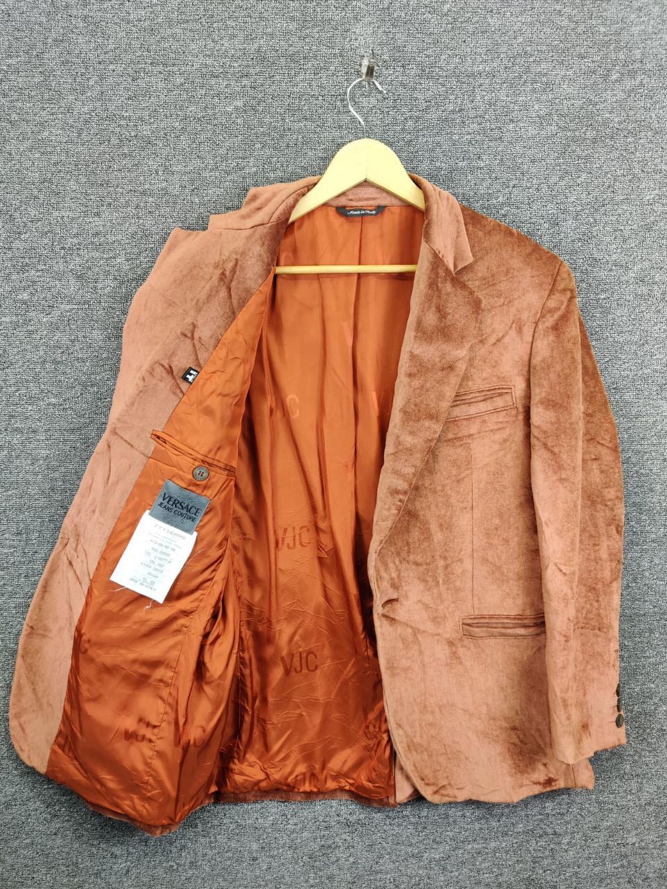 Versace Jeans Couture Vintage Versace Jeans Couture Velvet Single Breasted Blazer Size US M / EU 48-50 / 2 - 1 Thumbnail