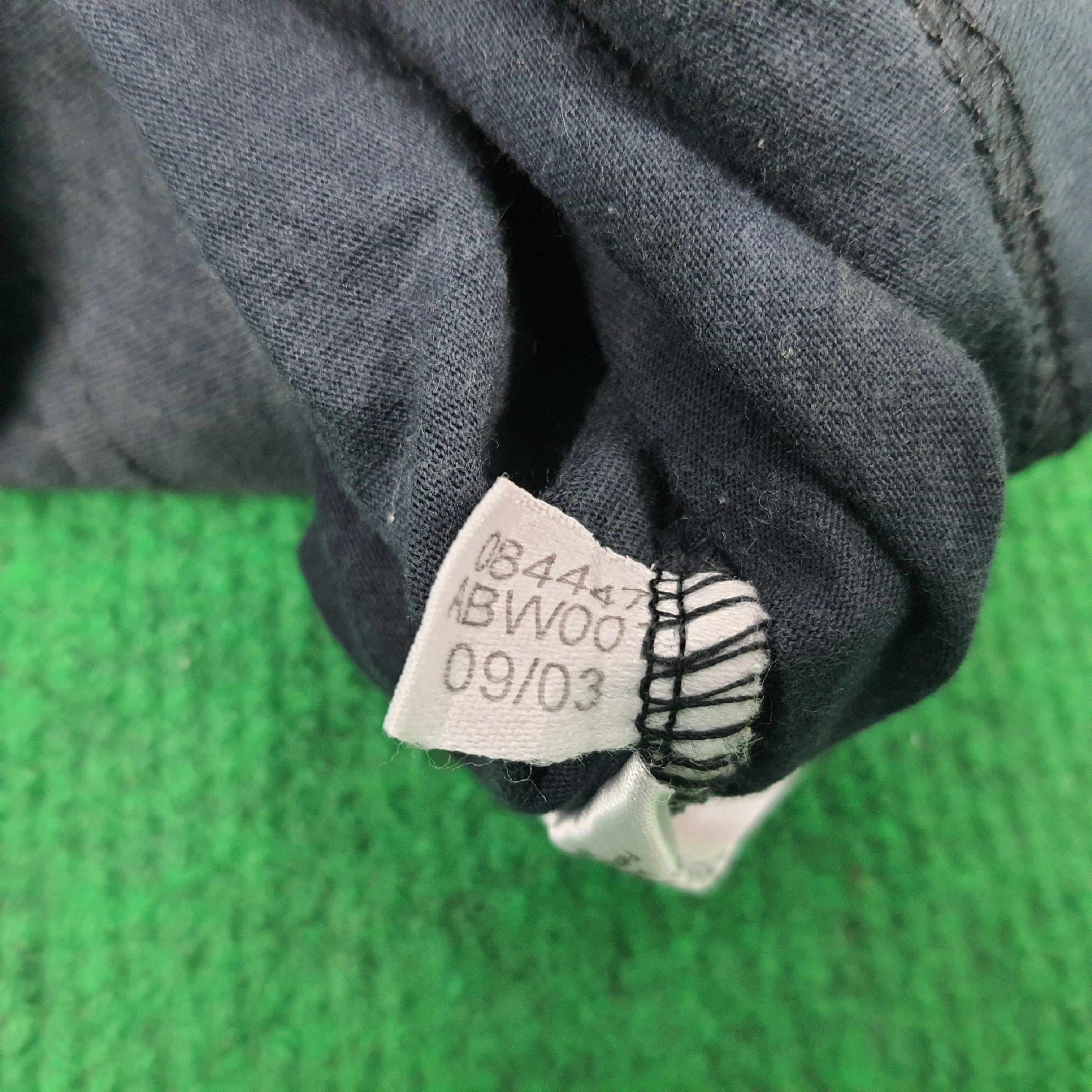 Adidas × Vintage Vintage Raul no.7 Real Madrid Adidas Soccer T-shirt Size US M / EU 48-50 / 2 - 10 Thumbnail