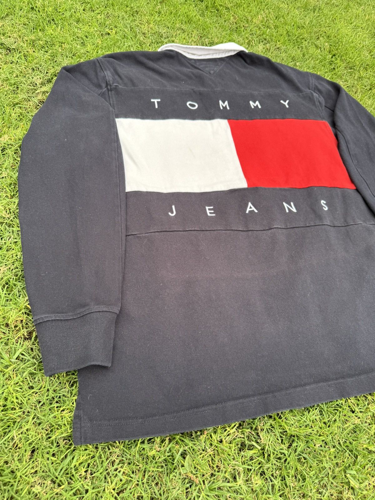 Tommy Hilfiger Tommy Jeans Street Archives Capsule Flag Logo Polo Size US L / EU 52-54 / 3 - 12 Thumbnail
