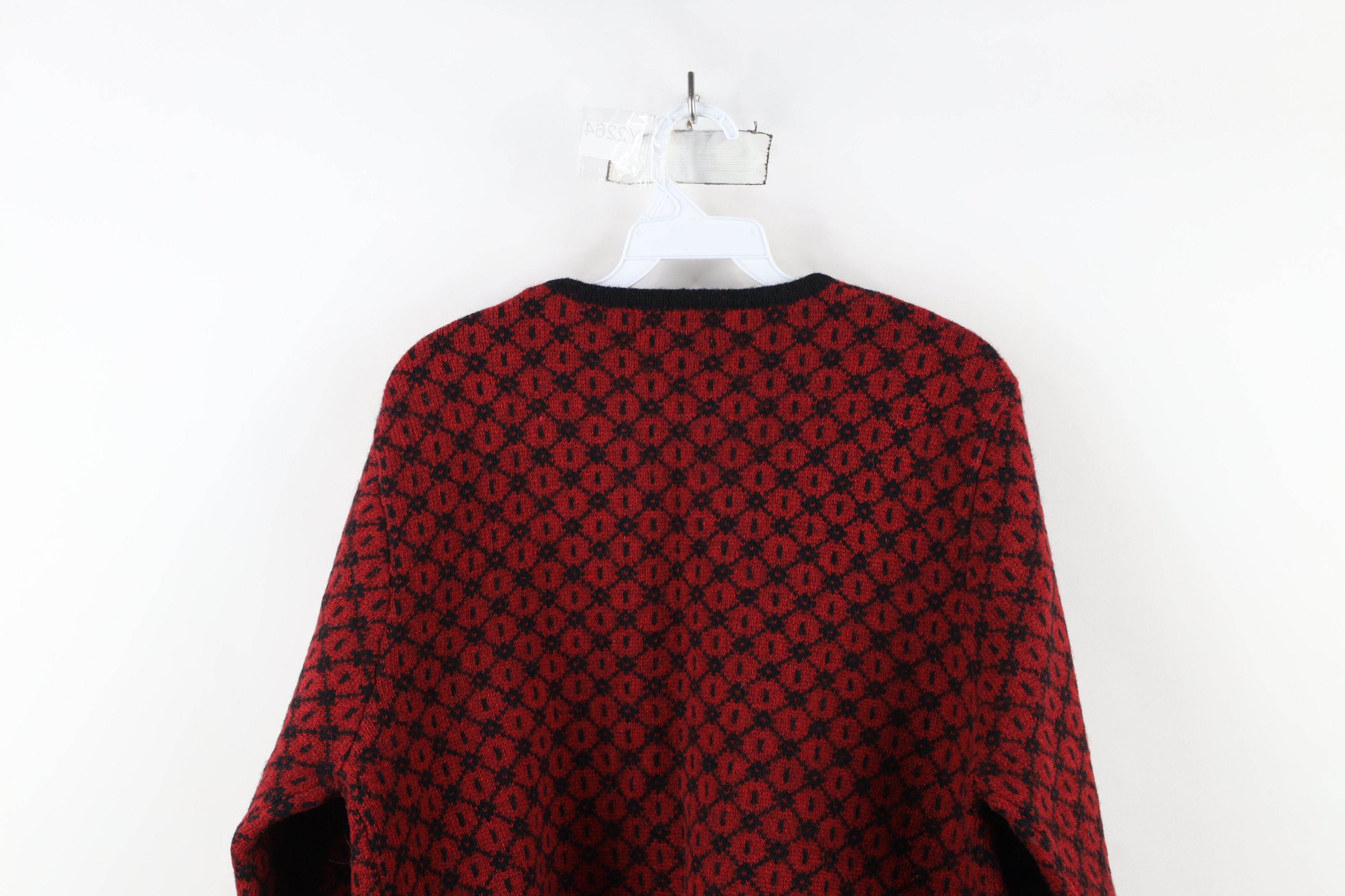 Vintage × Woolrich Woolen Mills Vintage 90s Woolrich Embroidered Knit Clasp Cardigan Sweater Size L / US 10 / IT 46 - 11 Thumbnail