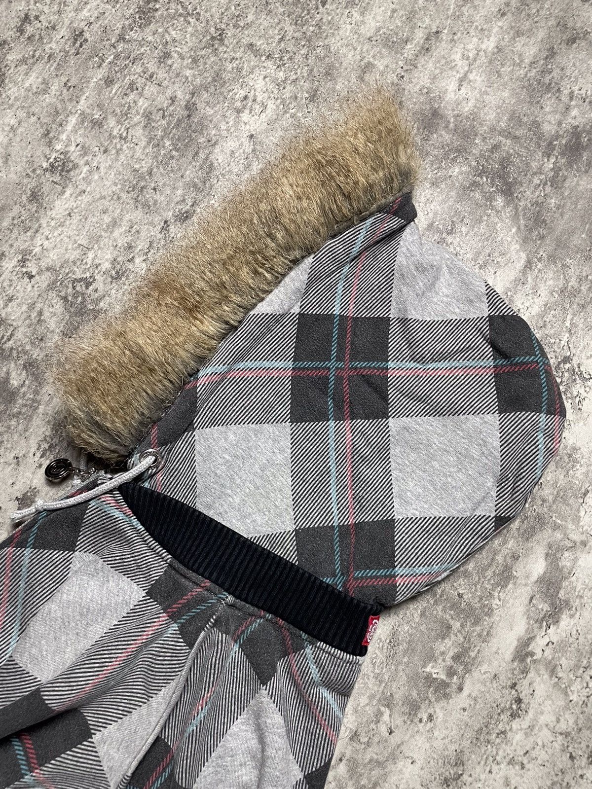 Hysteric Glamour Y2K Element Plaid Fur Hoodie Zipper Size US M / EU 48-50 / 2 - 5 Thumbnail