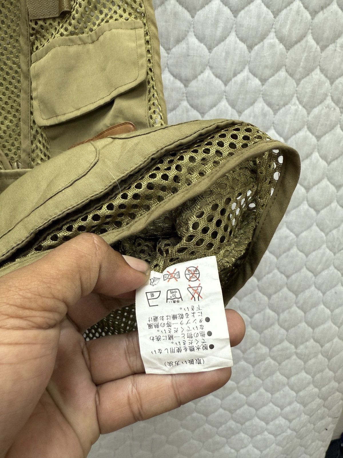 Japanese Brand 🔥🔥💥STEALS GETT FISHING VEST Size US M / EU 48-50 / 2 - 7 Thumbnail