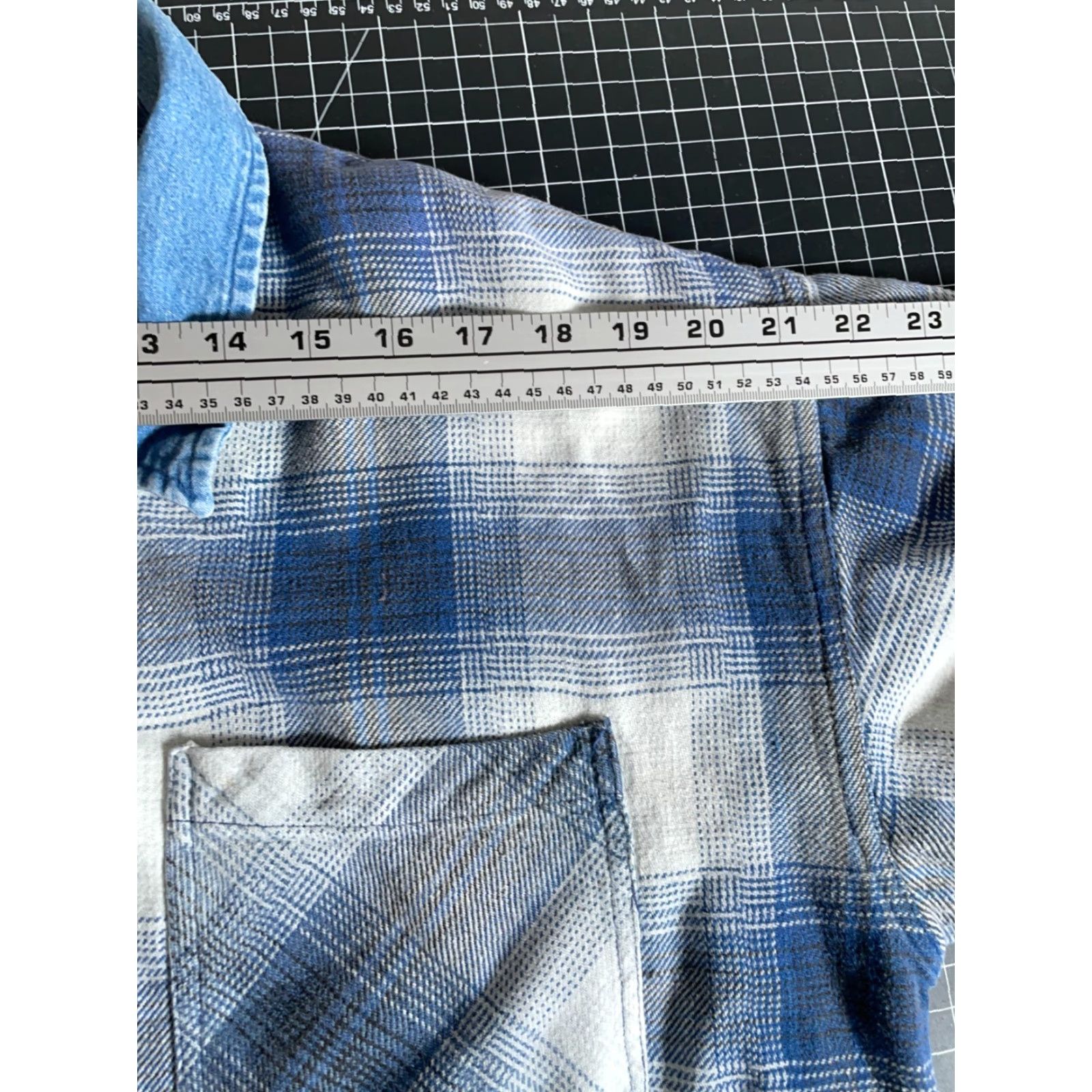 Vintage VINTAGE Stefano Man 1/4 Zip Flannel Shirt Mens XL Blue Shadow Plaid Denim Collar Size US XL / EU 56 / 4 - 7 Thumbnail