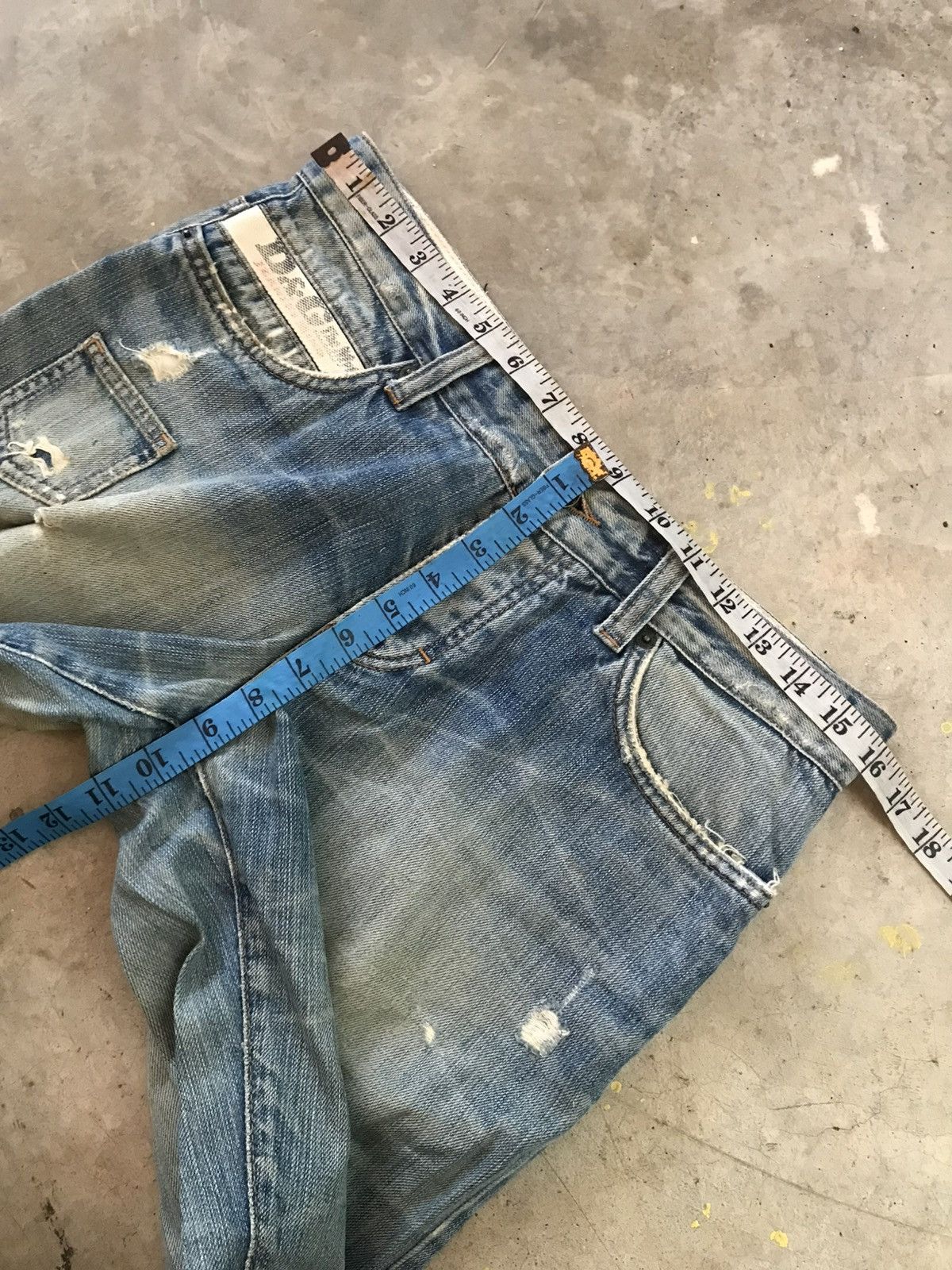Dolce & Gabbana Vintage Dolce & Gabanna Distress Denim Size US 32 / EU 48 - 16 Thumbnail