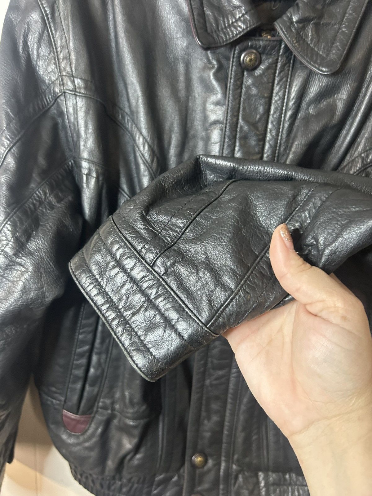 Vintage Esquire LG Black 100% Leather, Heavy, Aztec Pattern Lining Size US L / EU 52-54 / 3 - 2 Thumbnail