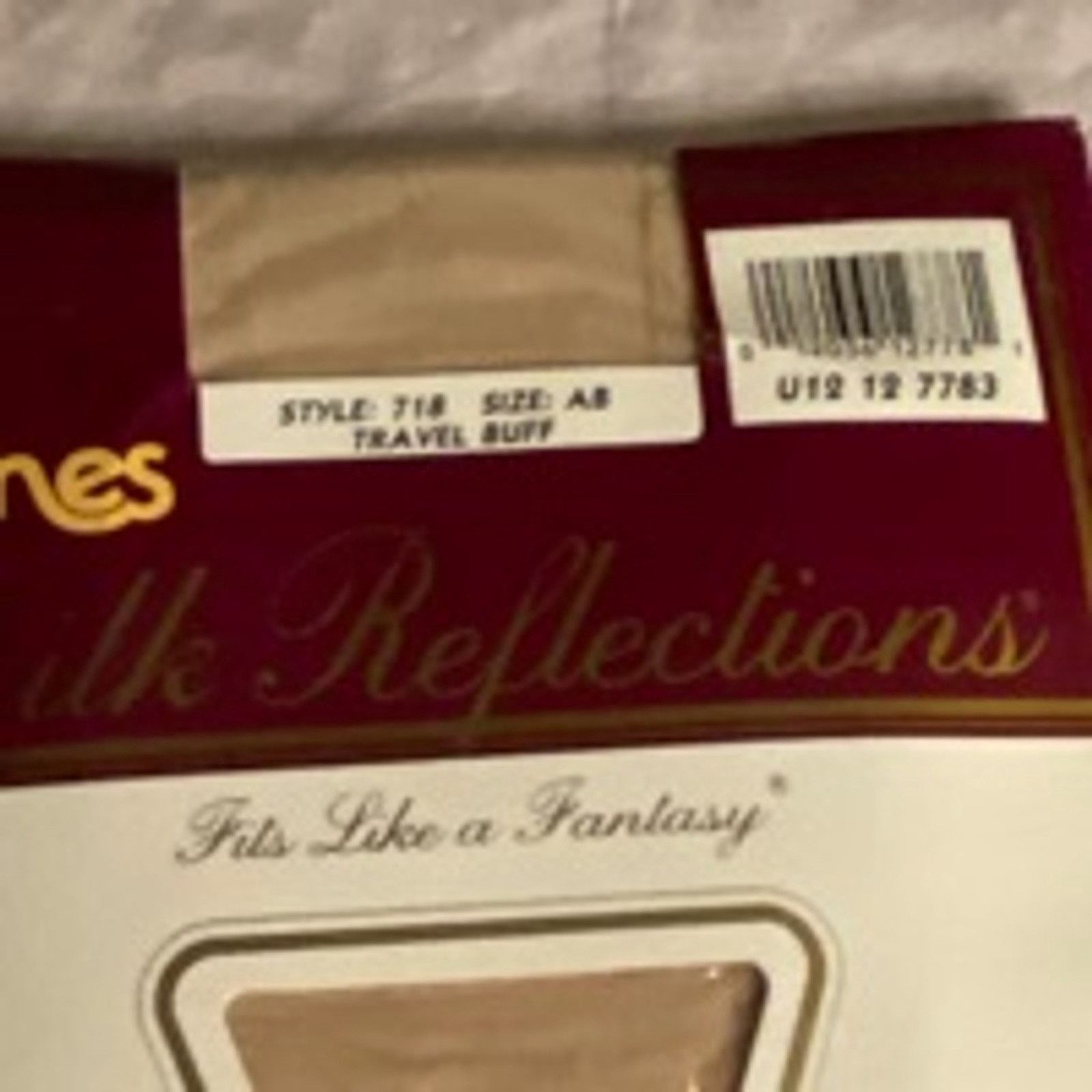 Hanes Vintage Hanes Silk Reflections Pantyhose Travel Buff A-B Size ONE SIZE - 2 Thumbnail