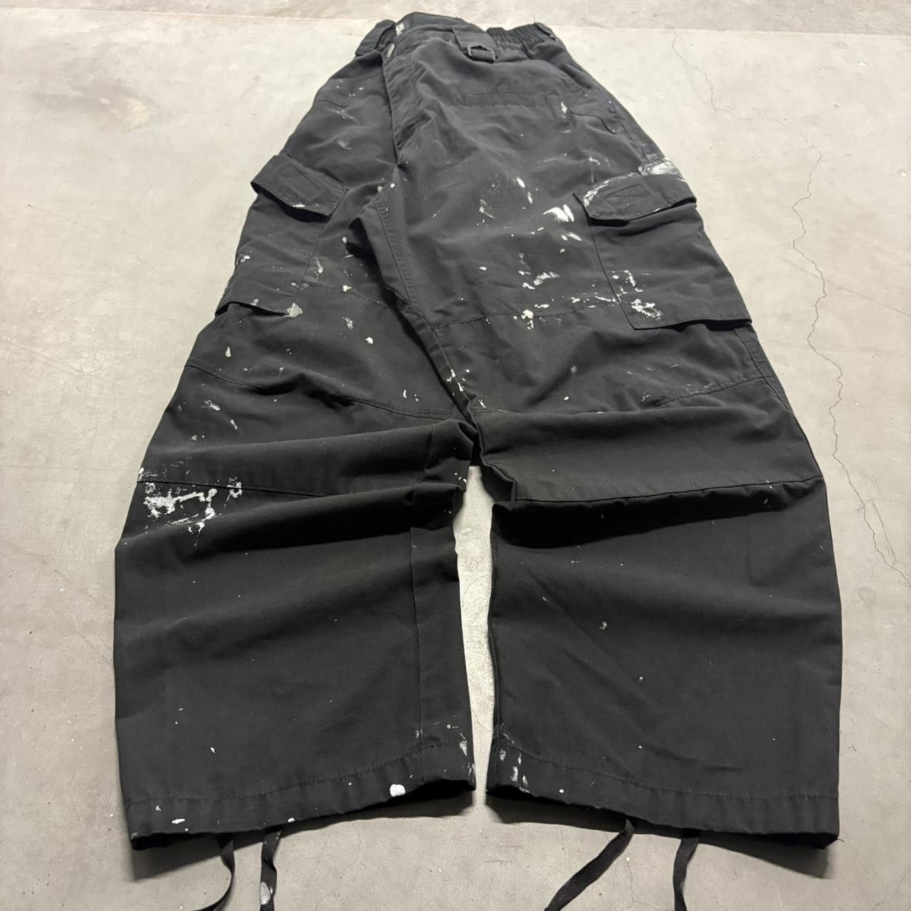 Vintage Crazy Vintage Y2K/2000s Baggy Black Paint Splatter LAPG Streetwear Style Grunge Cargo Pants! Size US 36 / EU 52 - 3 Thumbnail