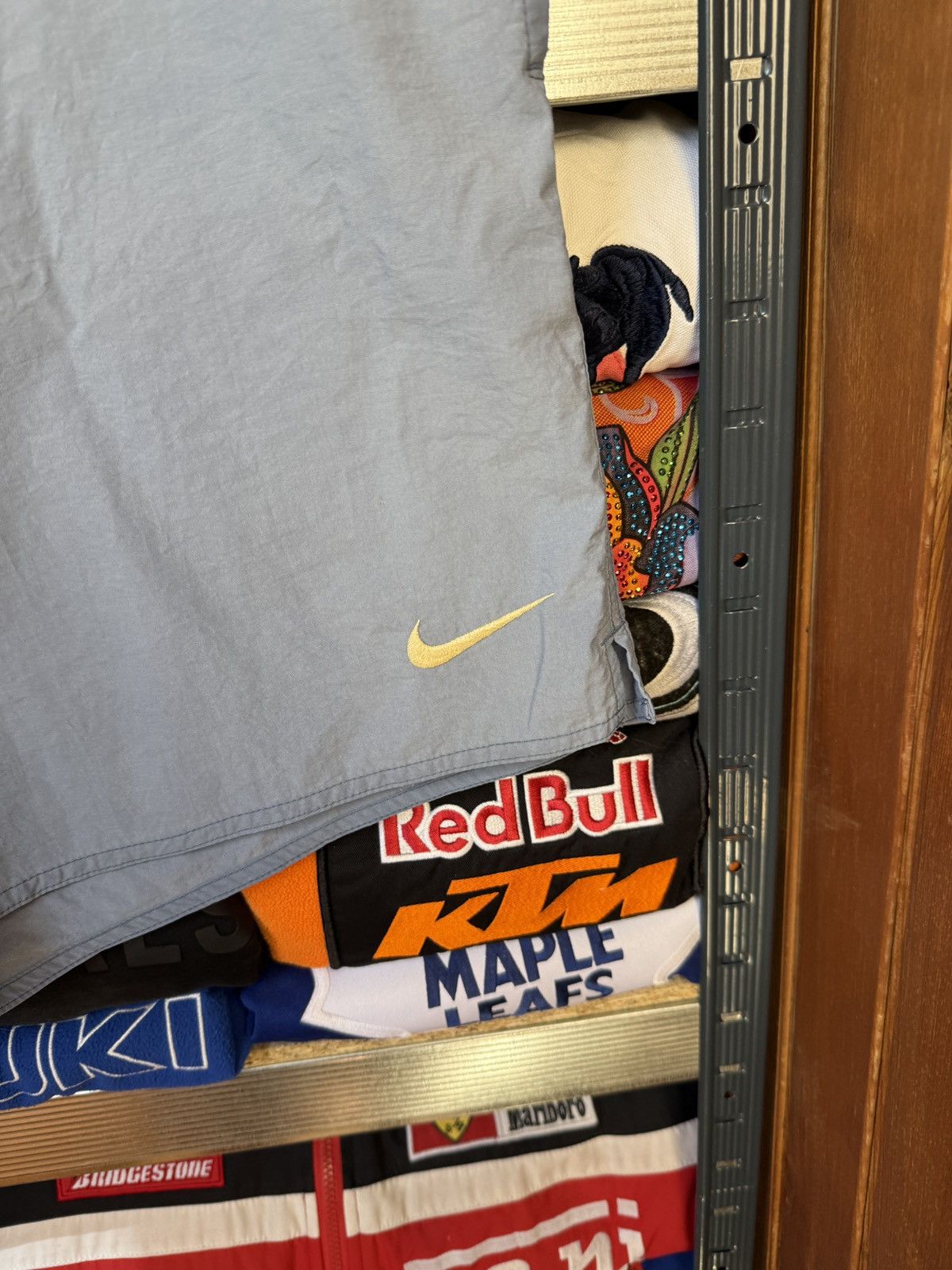 Nike Nike vintage shorts big swoosh Size US 34 / EU 50 - 3 Thumbnail