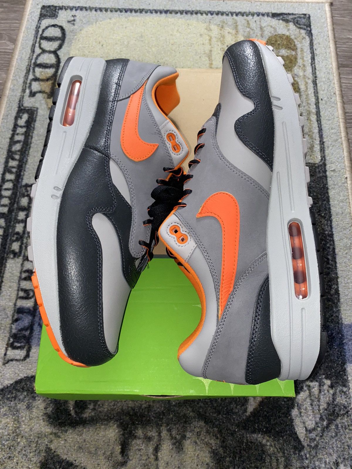 Huf × Nike Nike Air Max 1 SP HUF Brilliant Orange Size US 13 / EU 46 - 2 Thumbnail
