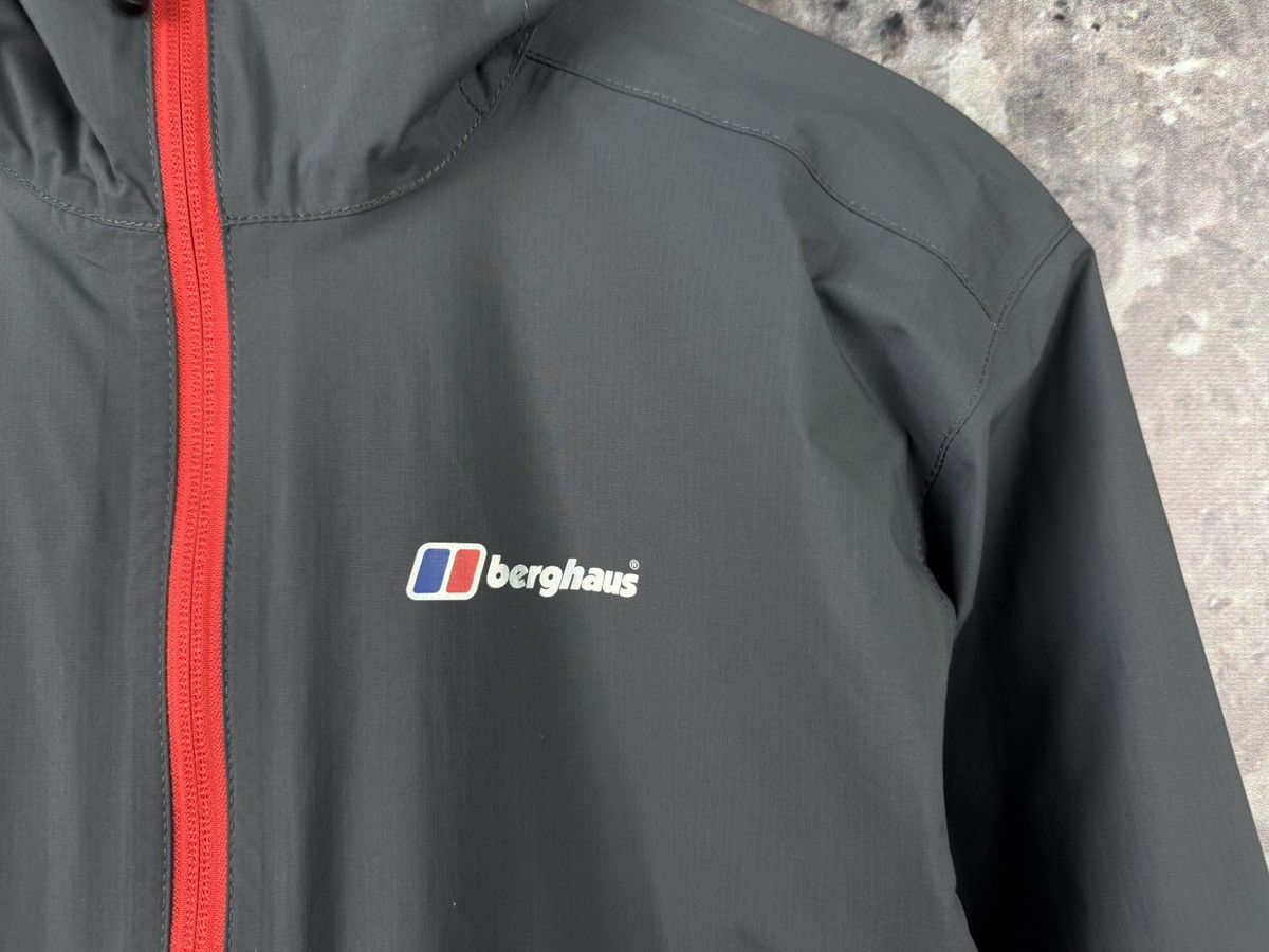 Berghaus Men’s Berghaus Jacket Lightweight Windbreaker Outdoor Size S Size US S / EU 44-46 / 1 - 5 Thumbnail