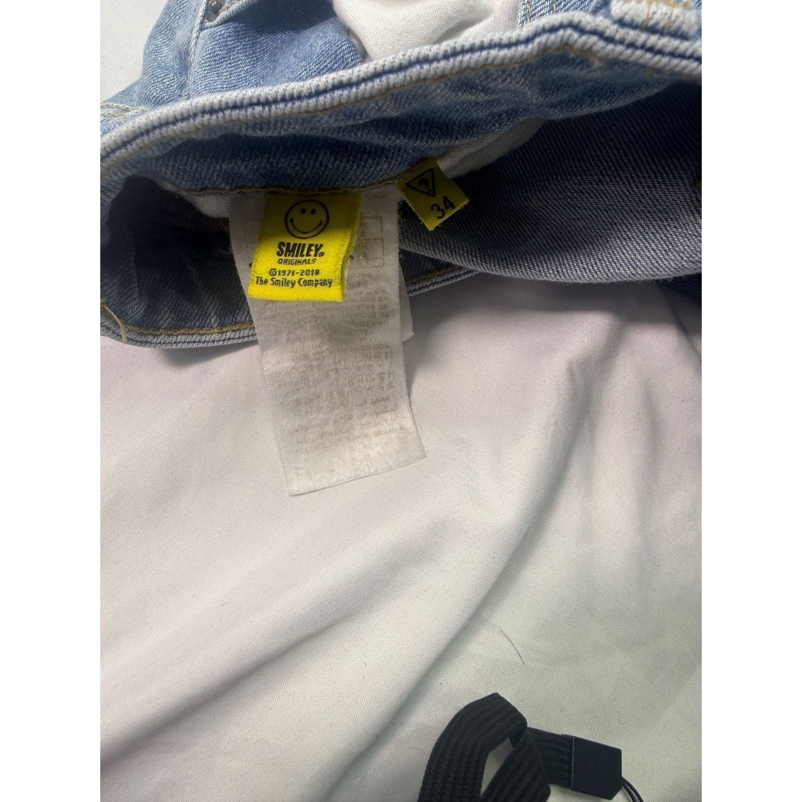 Guess GUESS x Chinatown Market Smiley Slim Distressed Jeans Size US 34 / EU 50 - 4 Thumbnail