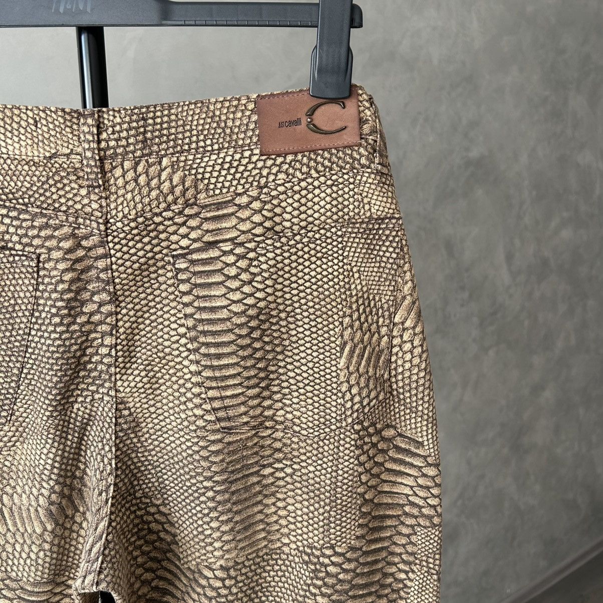 Just Cavalli 00s Just Cavalli Python Snakeskin Flared Pants Size US 32 / EU 48 - 6 Thumbnail