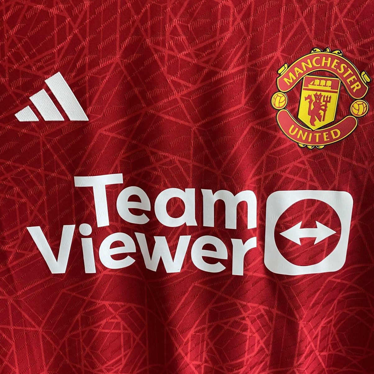 Adidas Mens Adidas Manchester United 2024 Molloy player jersey Size US M / EU 48-50 / 2 - 4 Thumbnail