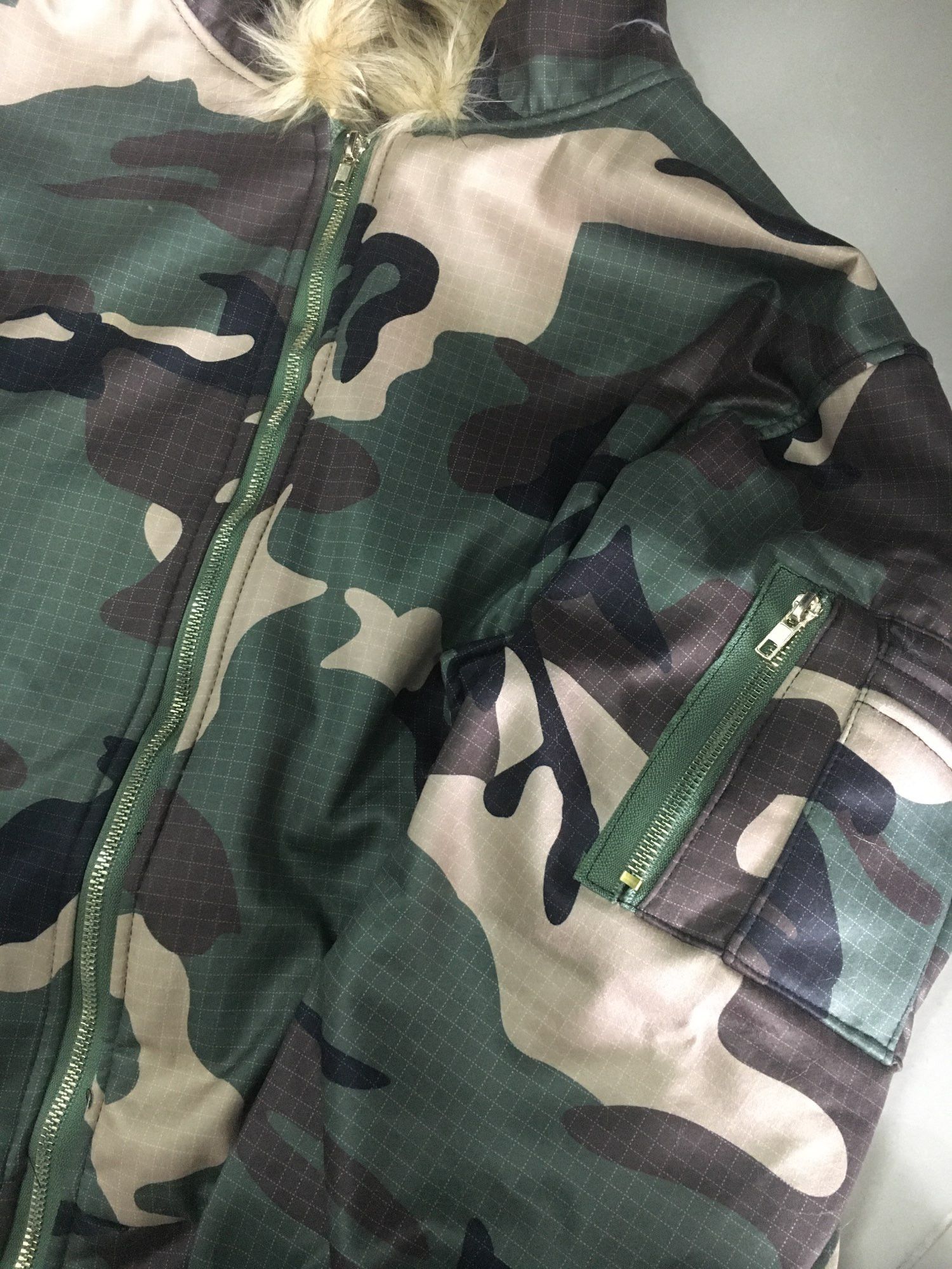 Japanese Brand × Vintage Fur Collar Zipper Hoodie Army Design Size US S / EU 44-46 / 1 - 6 Thumbnail