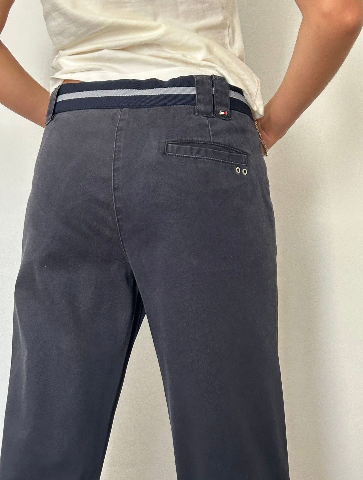 Tommy Hilfiger Tommy Hilfiger womens Navy Blue Trousers cord pants Size 36" / US 14 / IT 50 - 2 Thumbnail
