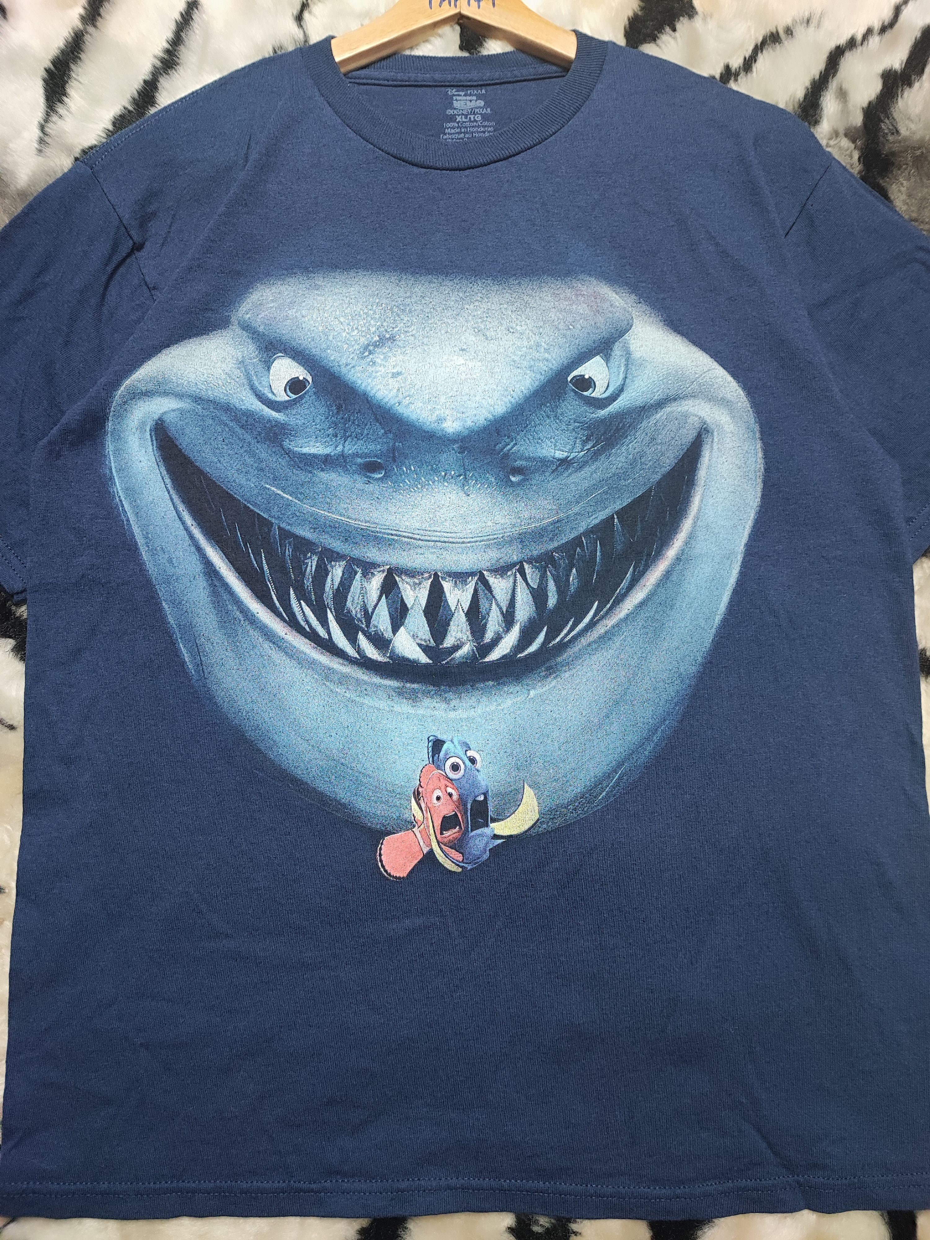 Disney Finding Nemo Disney Movie T-shirt Size US XL / EU 56 / 4 - 4 Thumbnail