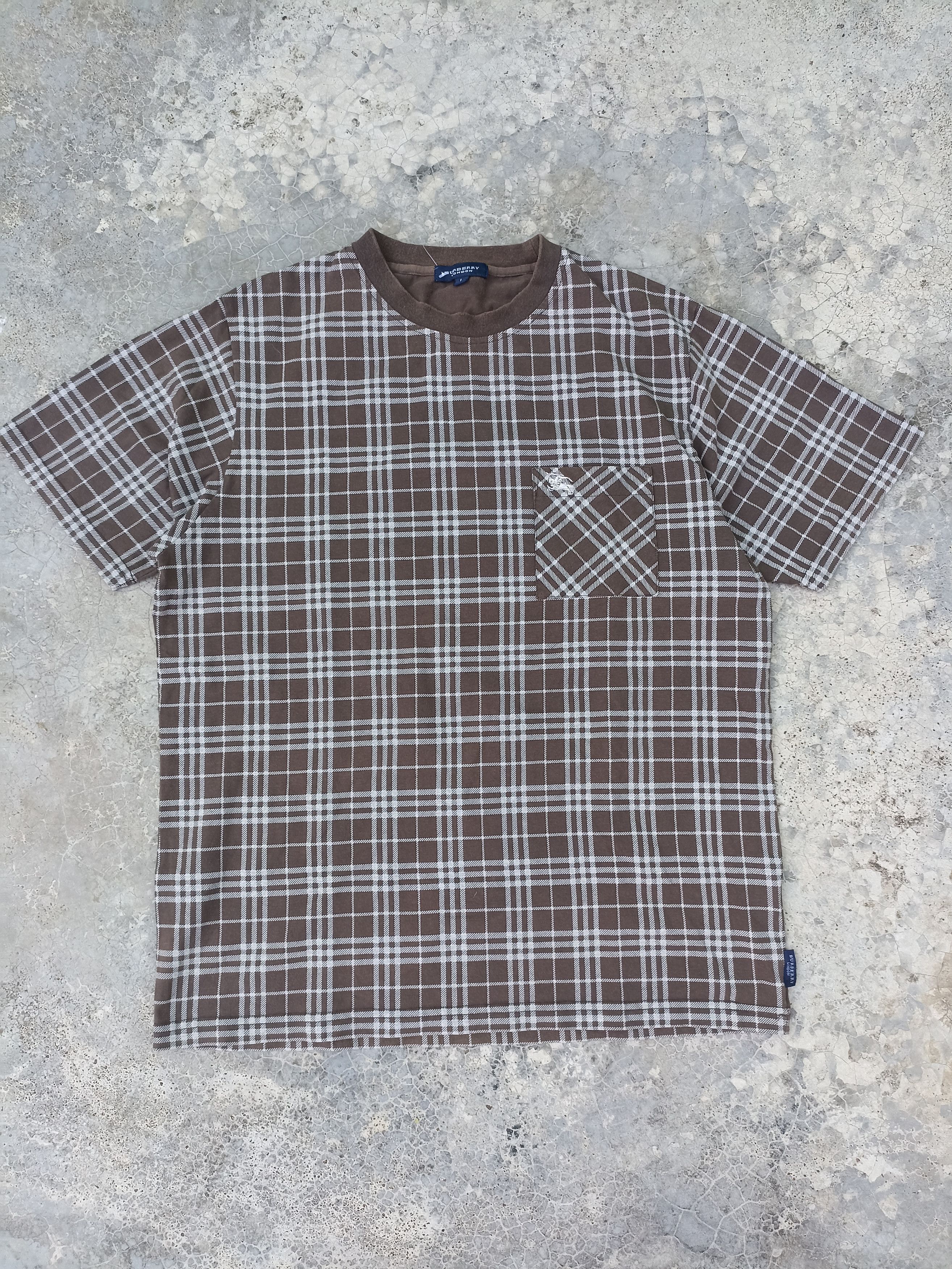 Burberry Burberry t shirt chekered luxury iconic Size US M / EU 48-50 / 2 - 2 Thumbnail