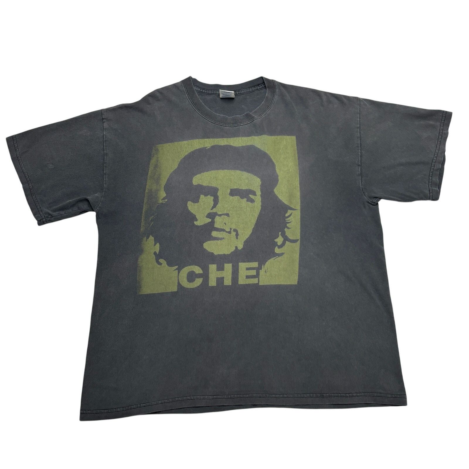Gildan Vintage Y2K Che Guevara Faded T Shirt XL Cuban Revolution Size US XL / EU 56 / 4 - 1 Thumbnail