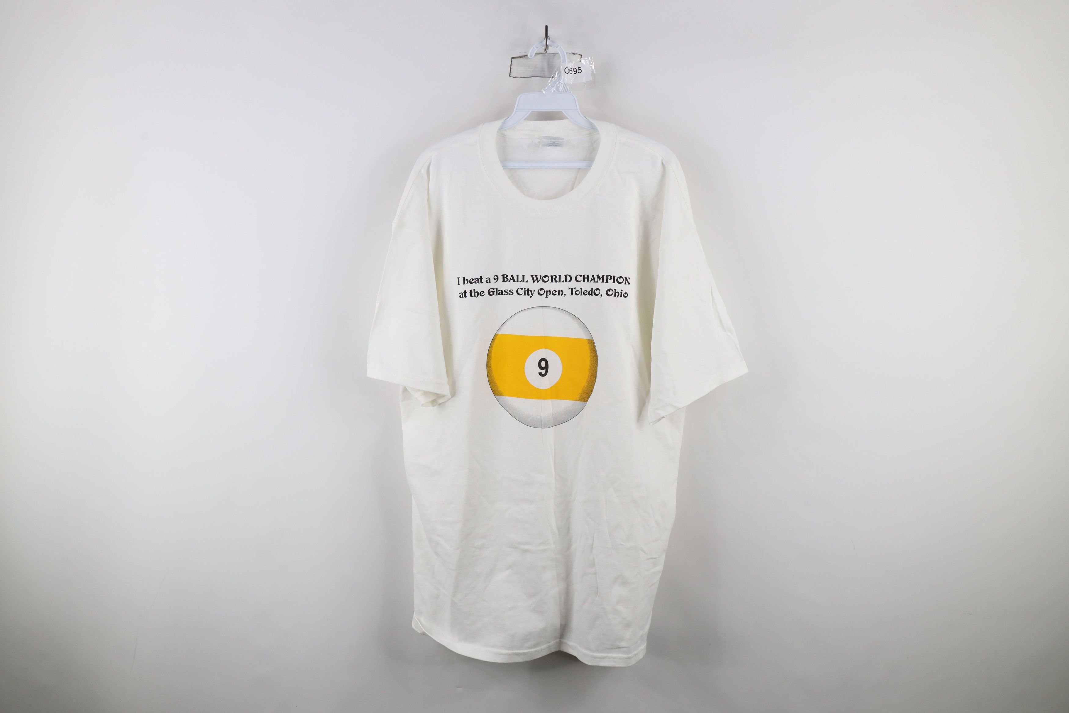 Vintage Vintage World Champion Glass City Open Billiards T-Shirt Size US XL / EU 56 / 4 - 1 Thumbnail