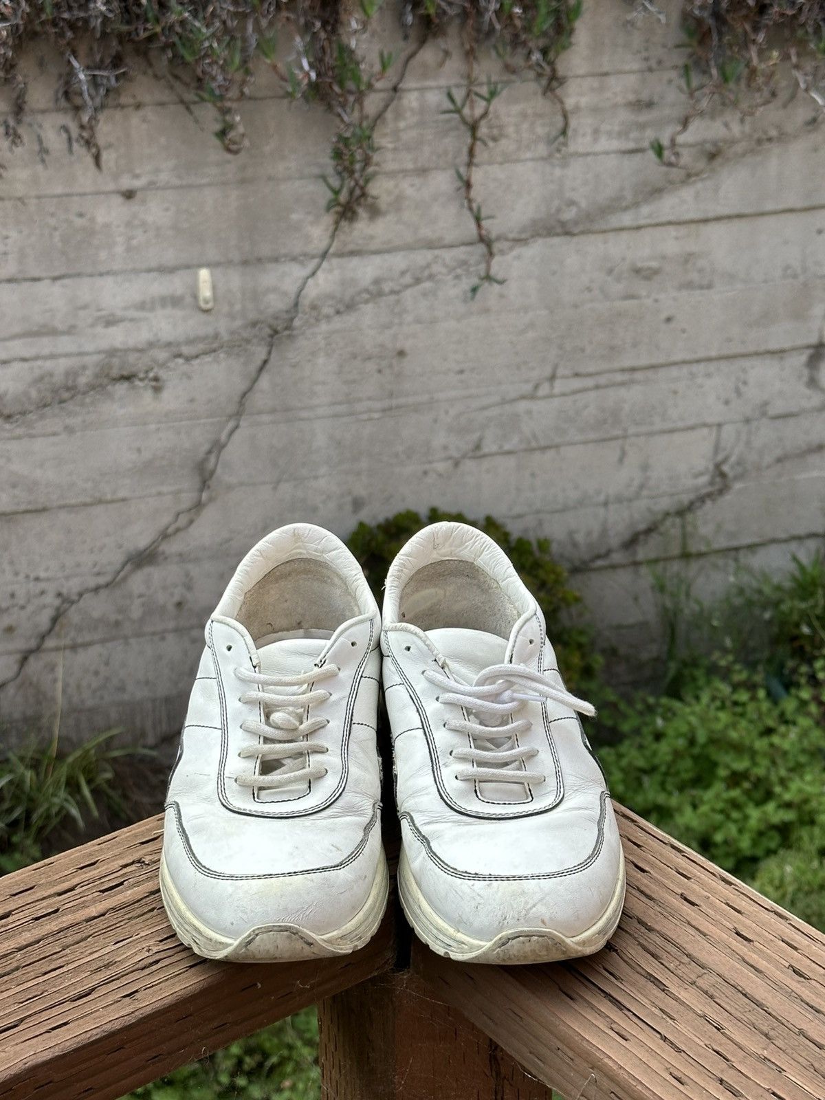 Common Projects RARE GRAIL Common Projects white leather bball low size 40 Size US 8 / EU 41 - 2 Thumbnail