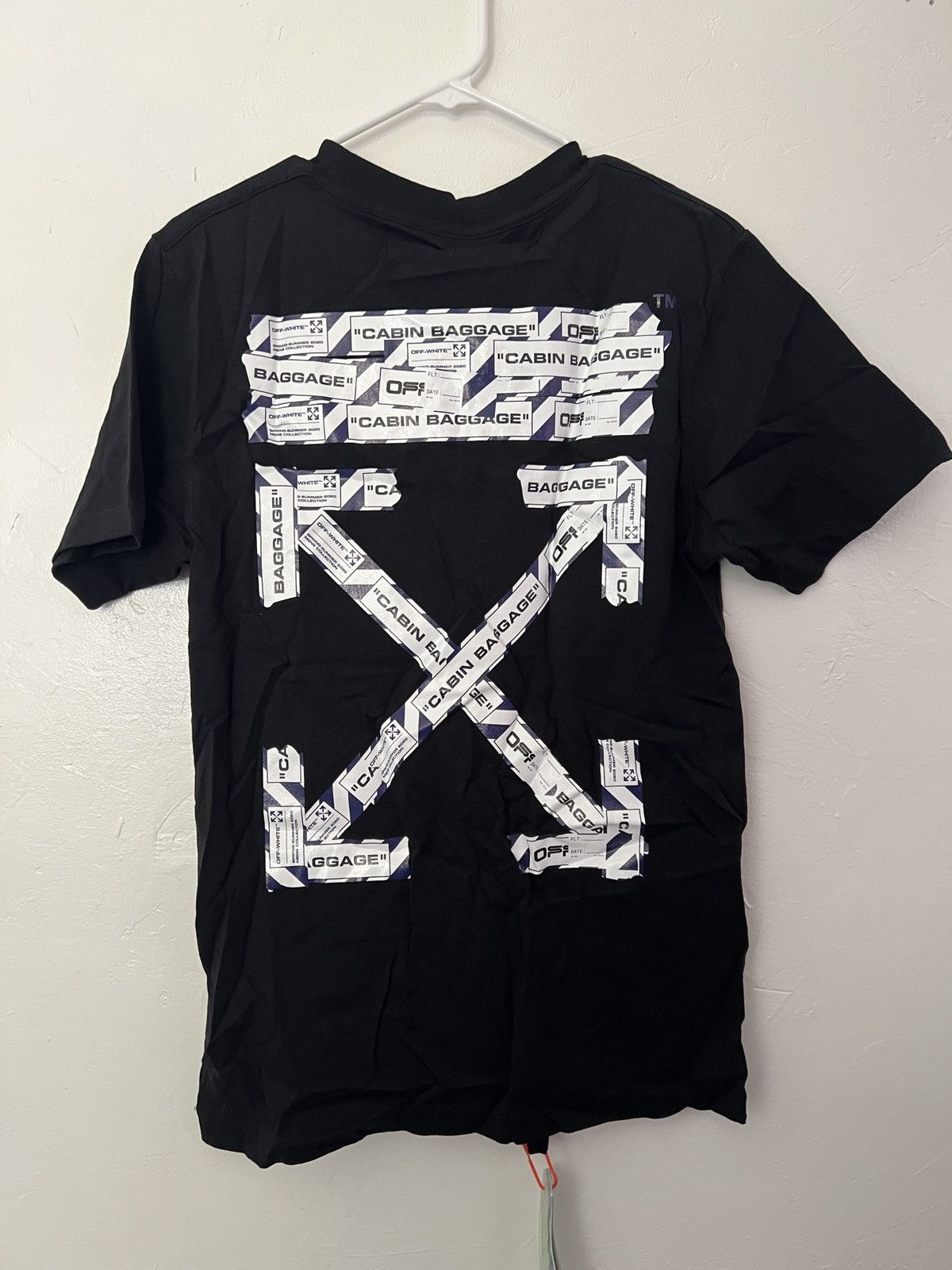 Off-White Off white airport arrow slim t shirt Size US S / EU 44-46 / 1 - 1 Thumbnail
