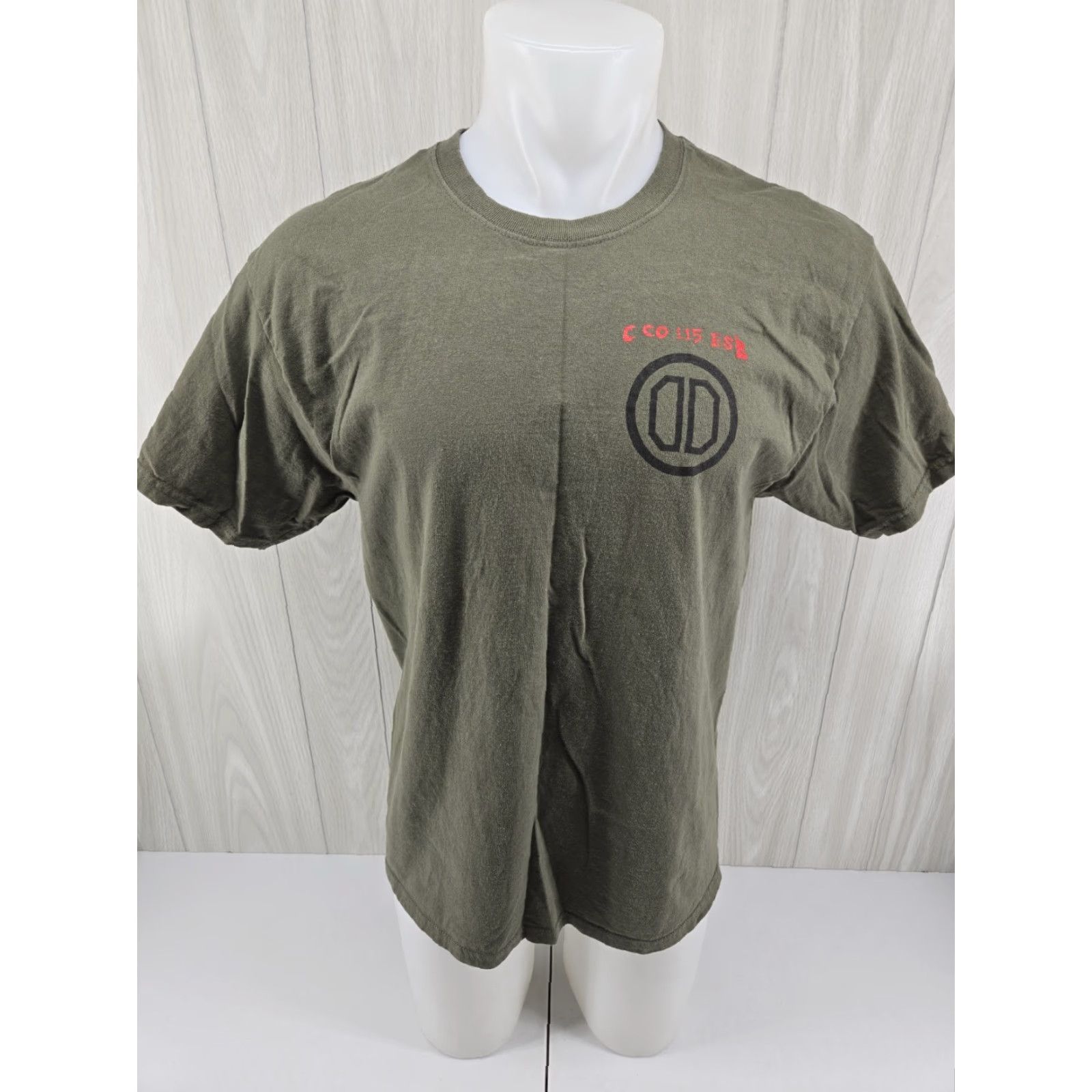 Hanes C company 115th Expeditionary Signal Battalion Renegades Men's Green T Shirt L Size US L / EU 52-54 / 3 - 3 Thumbnail
