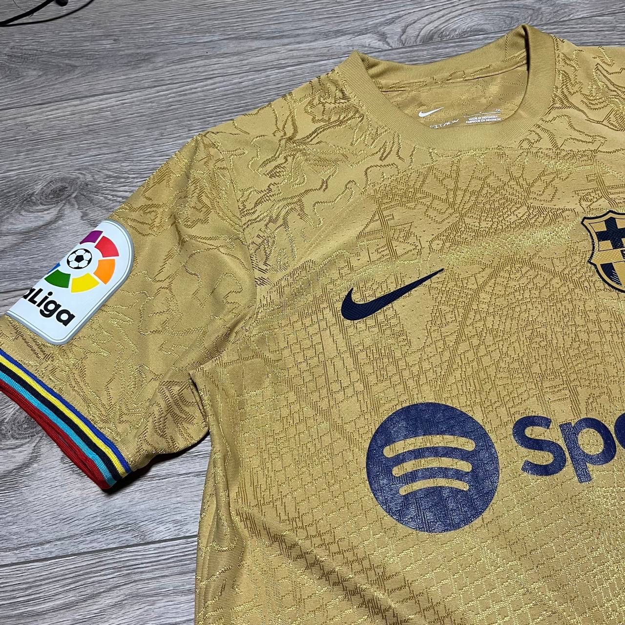 Nike Nike Barcelona FC Jersey Lewandowski #9 Player Issue Size US S / EU 44-46 / 1 - 6 Thumbnail