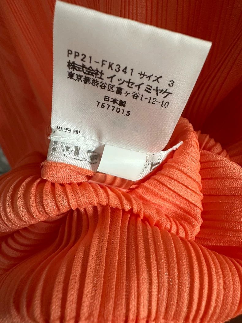 Issey Miyake Issey Miyake size:3 Orange, wide rib, stand-up collar, lon Size XS / US 0-2 / IT 36-38 - 4 Thumbnail