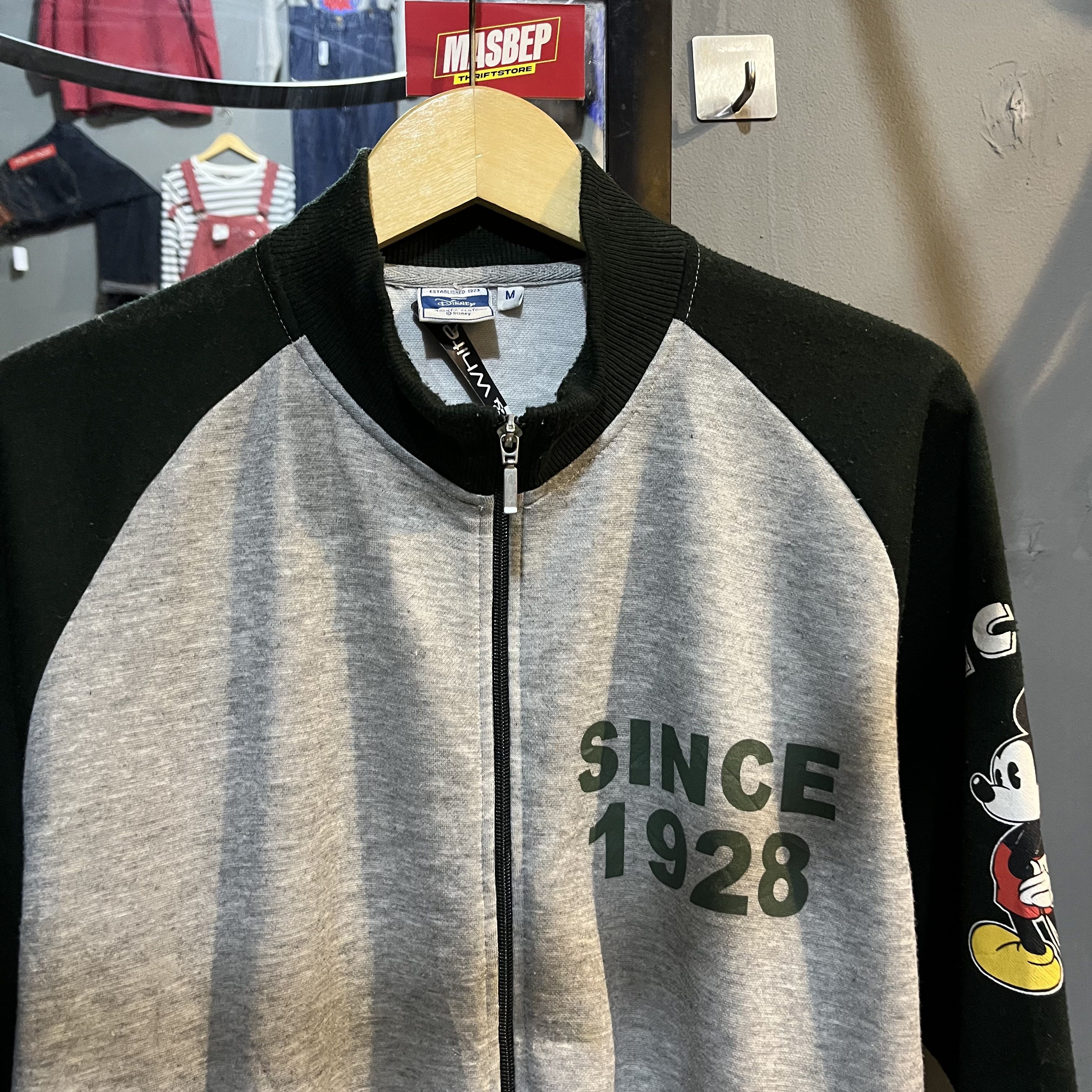 Disney × Mickey Mouse × Vintage Disney mickey mouse track sweatshirts Size US M / EU 48-50 / 2 - 2 Thumbnail