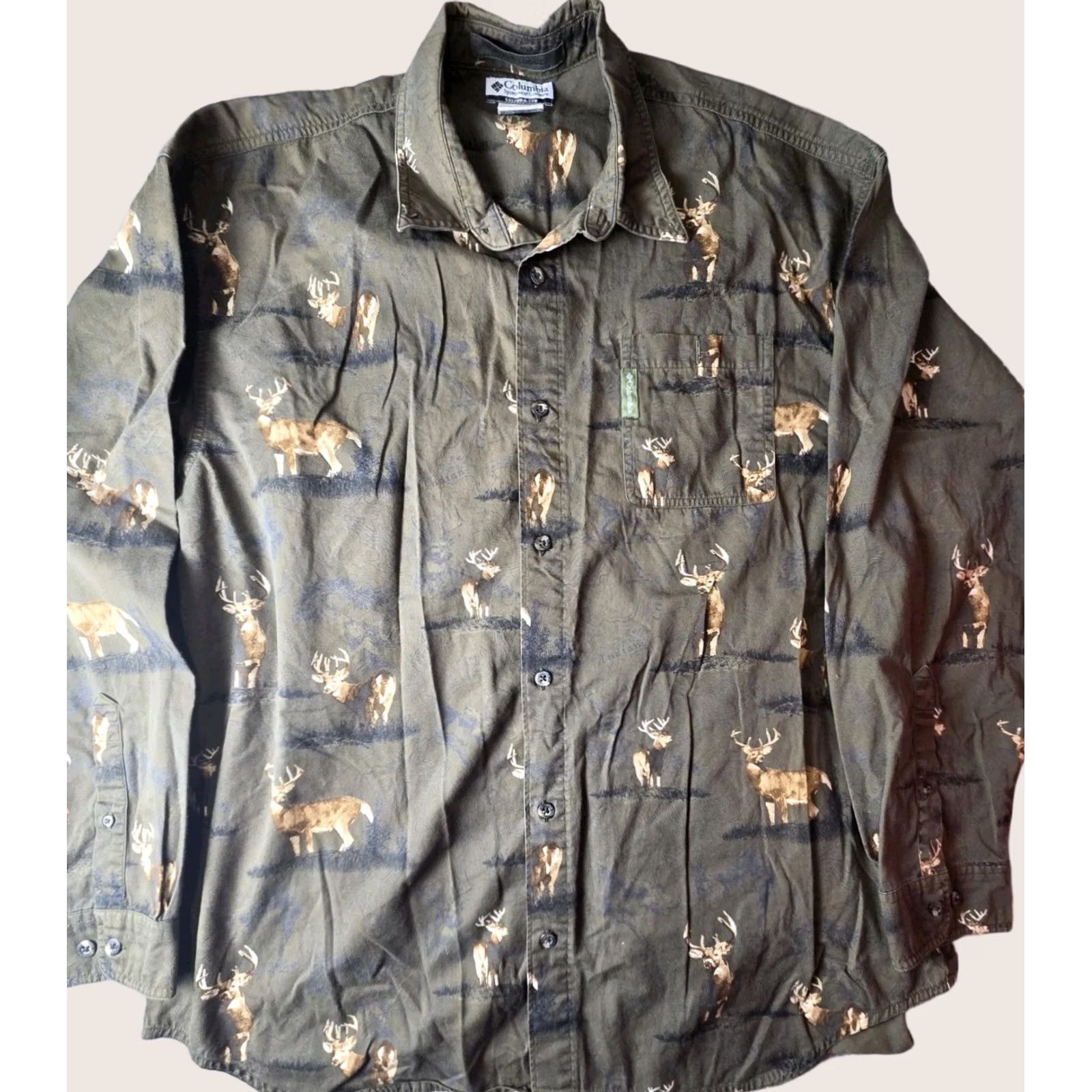 Vintage Columbia Men's Green Buck Deer Print Outdoor Hunting Button Front Shirt XL Size US XL / EU 56 / 4 - 1 Thumbnail