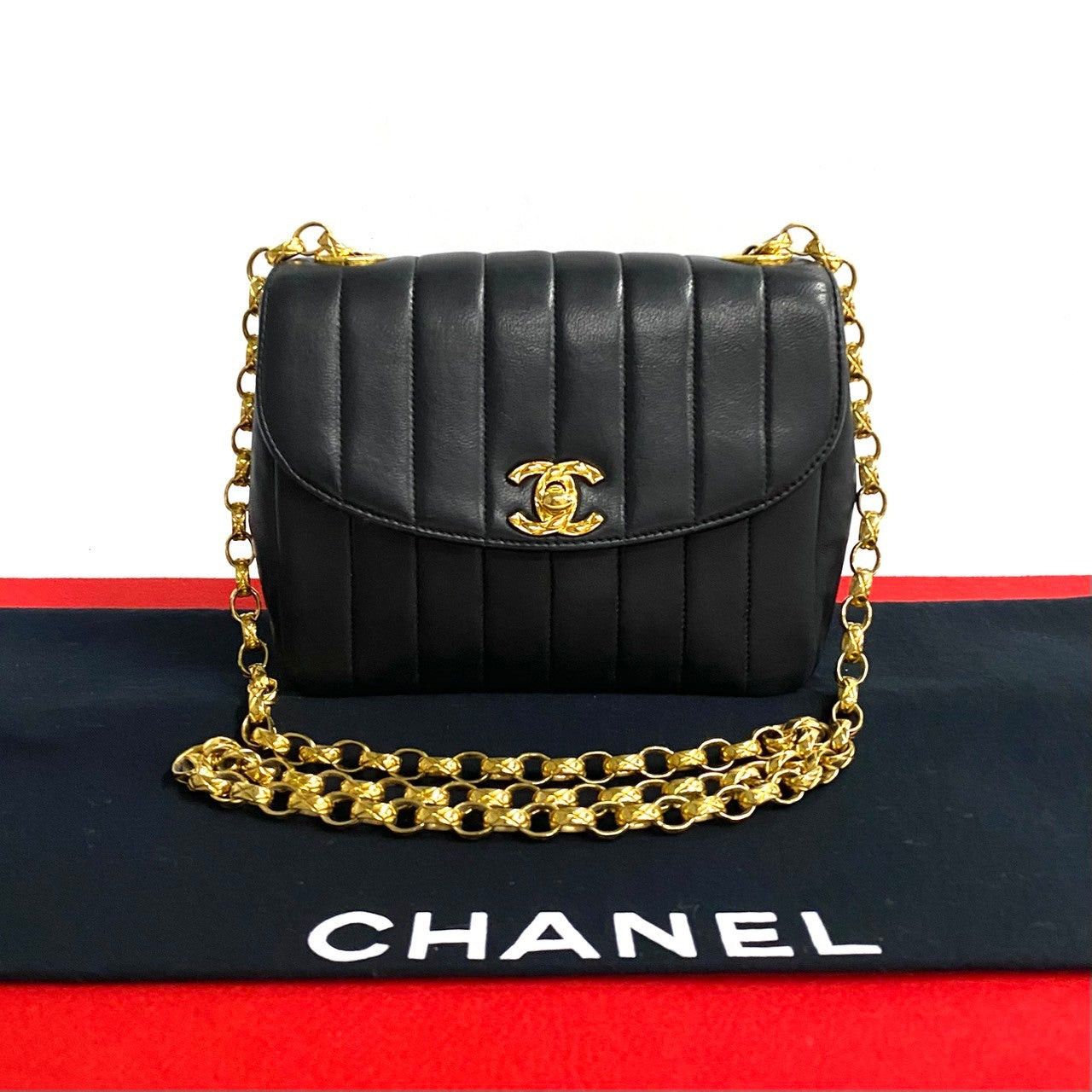 Chanel Chanel Shoulder Bag Black Leather Size ONE SIZE - 1 Thumbnail