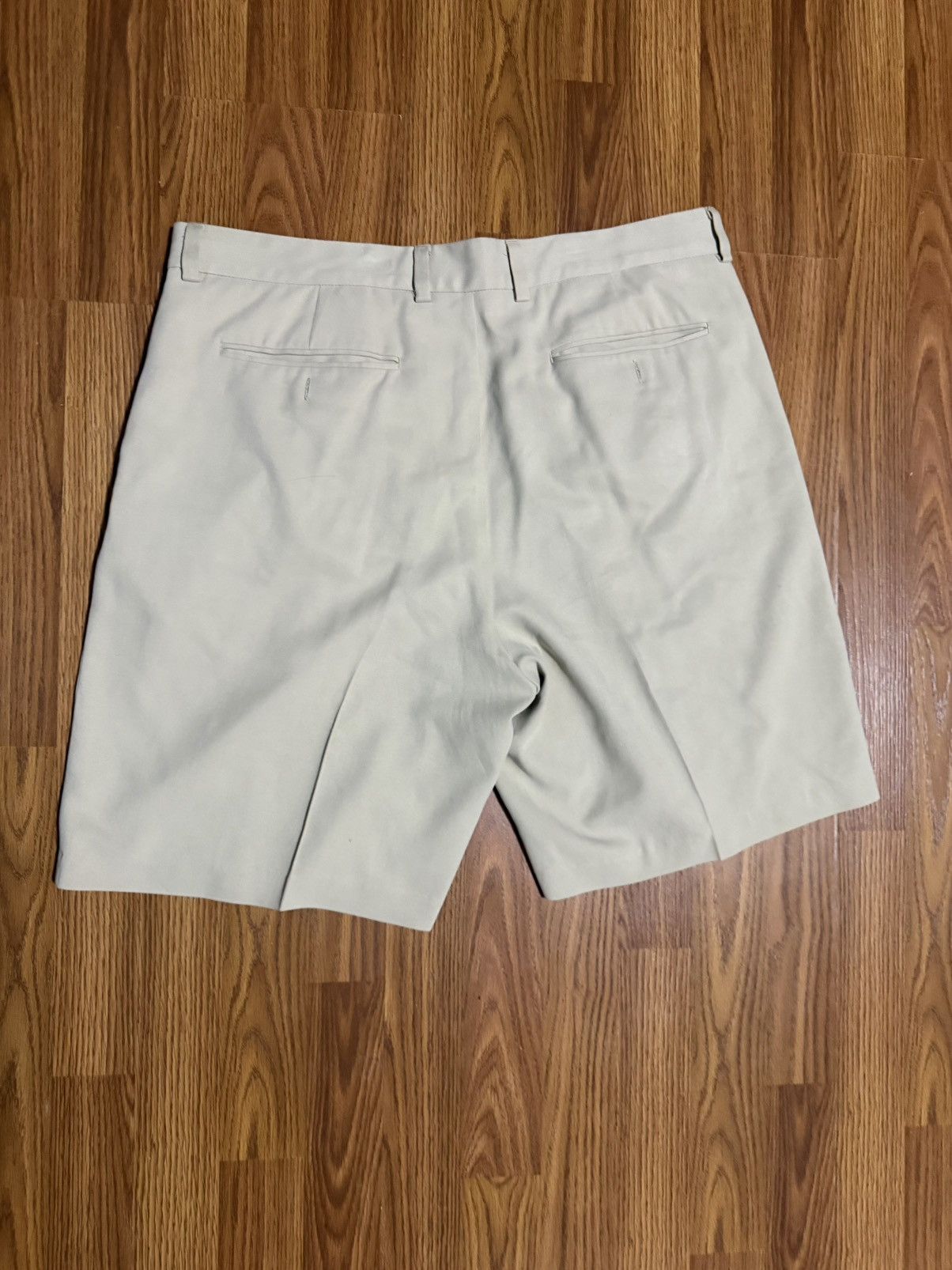 Tommy Bahama Tommy Bahama Silk Preppy Costal Performance Shorts Beige 36 Size US 36 / EU 52 - 3 Thumbnail