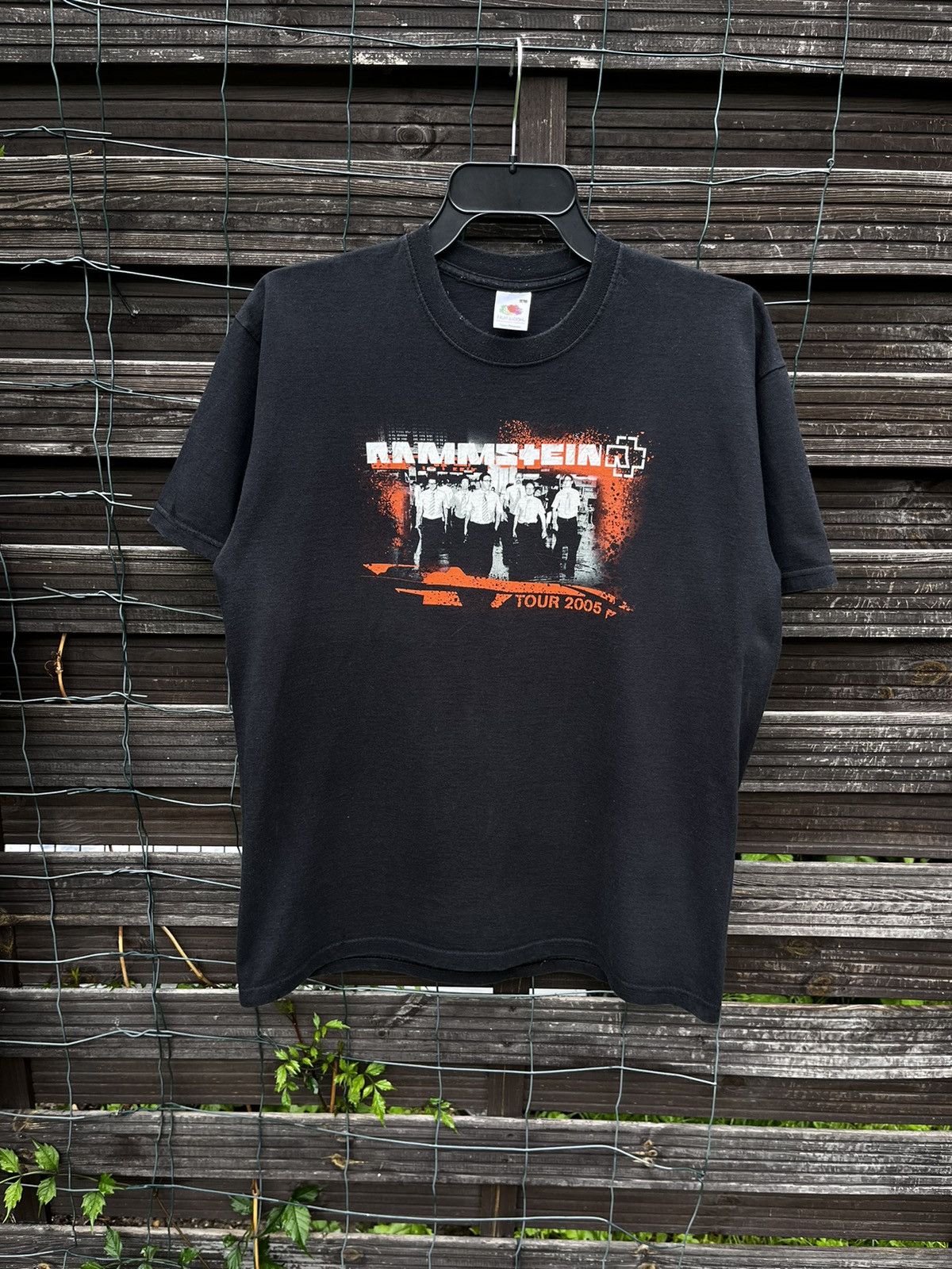 Band Tees × Vintage 🎸 Vintage Rammstein Band Tour T - Shirt 2005 Size US L / EU 52-54 / 3 - 2 Thumbnail