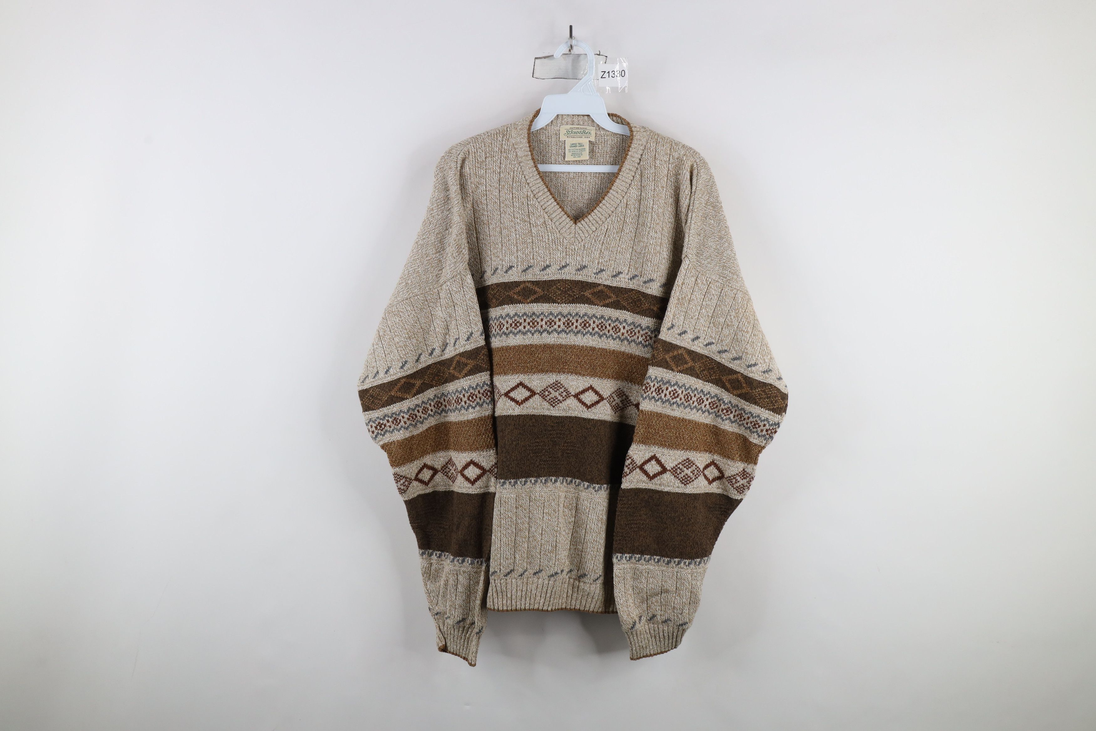Vintage Vintage 90s Streetwear Fair Isle Knit V-Neck Sweater USA Size US L / EU 52-54 / 3 - 1 Thumbnail