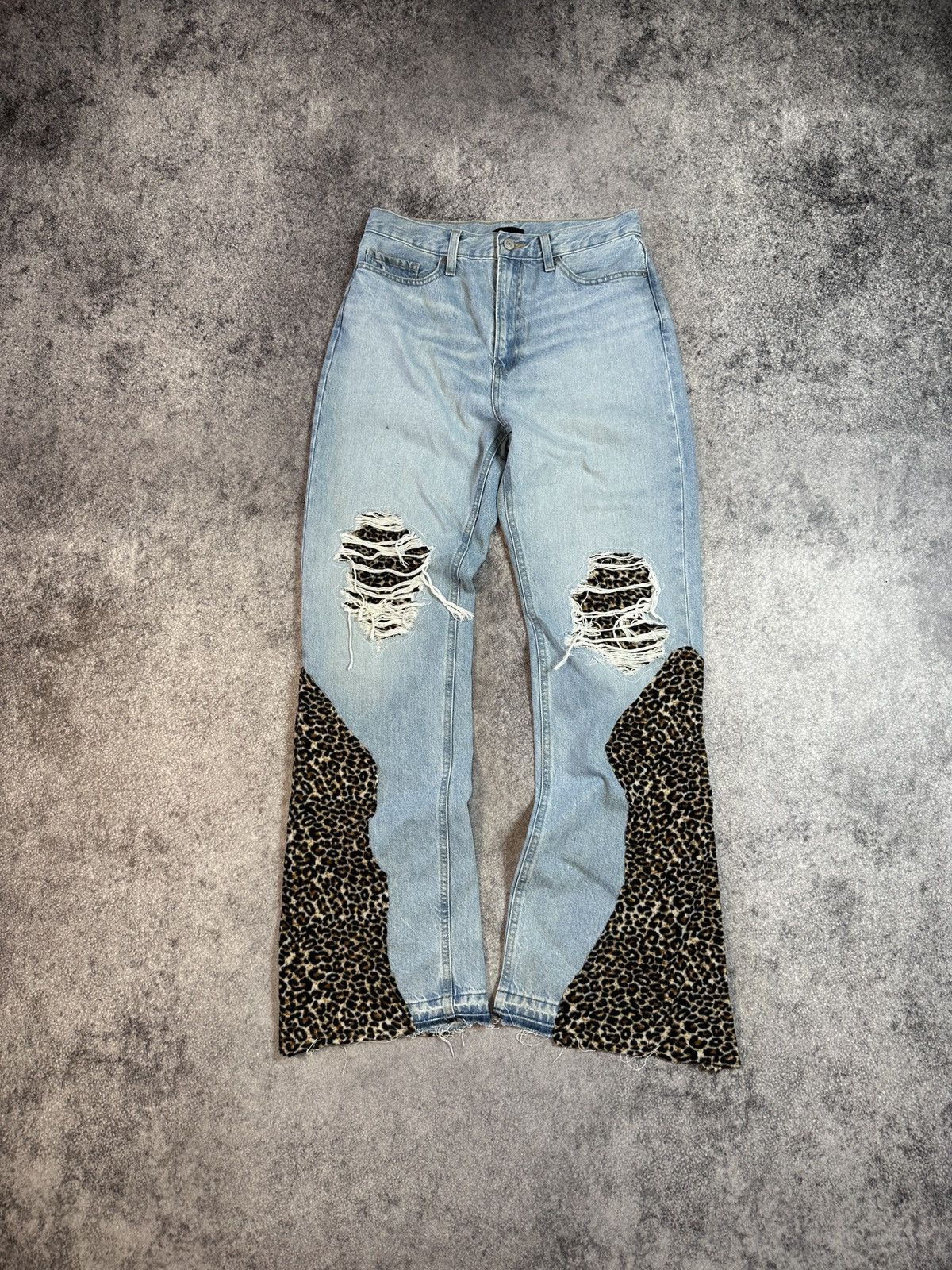 Uniqlo Y2K Uniqlo Leopard Jeans Pants Streetwear Custom Alt Rare 28 Size US 28 / EU 44 - 3 Thumbnail