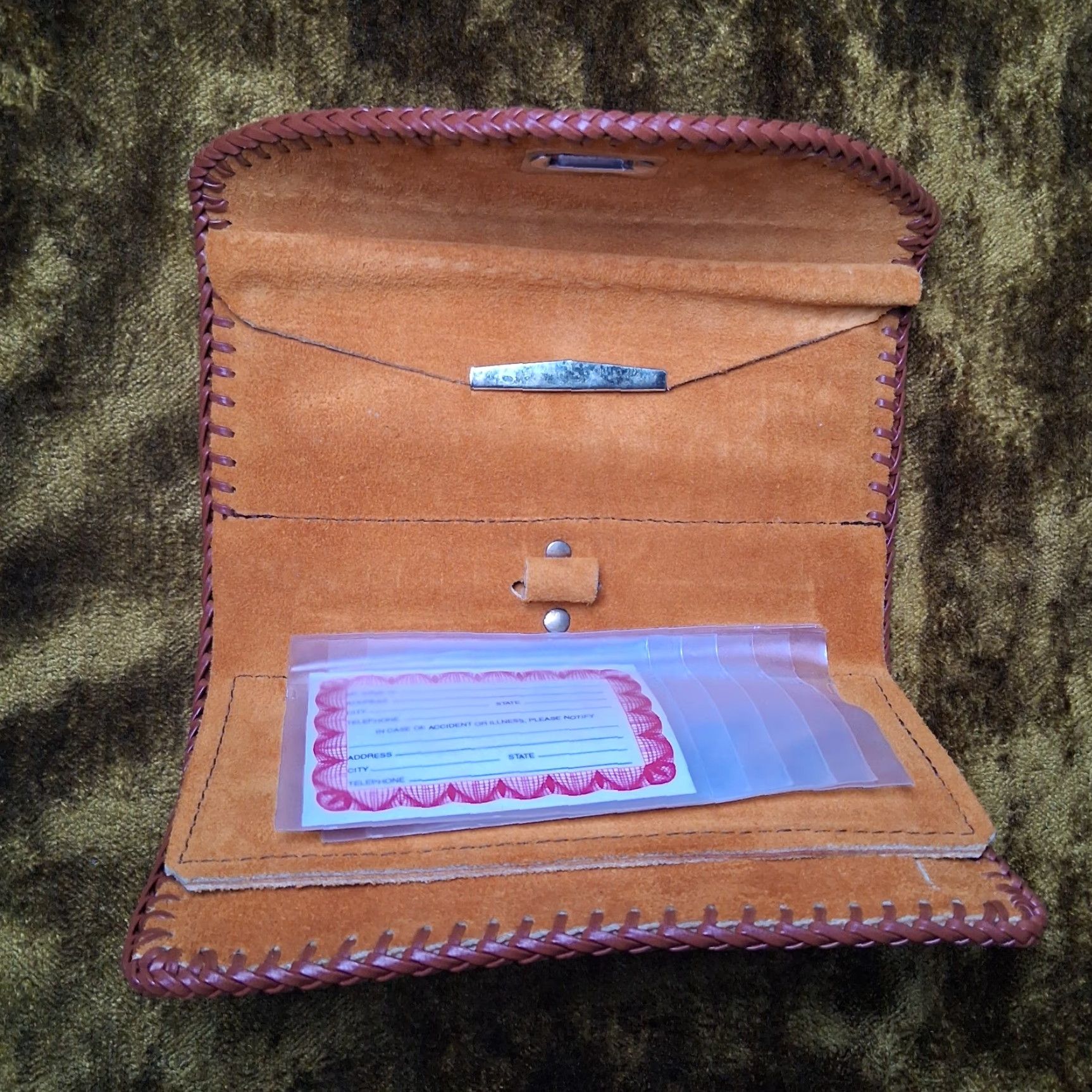 Vintage VINTAGE Tooled Leather Wallet Trifold Checkbook Holder FAYE Red Roses Floral Women 7.5" Brown Leather Photo Pen Holder Hippie Accessories Size ONE SIZE - 4 Thumbnail