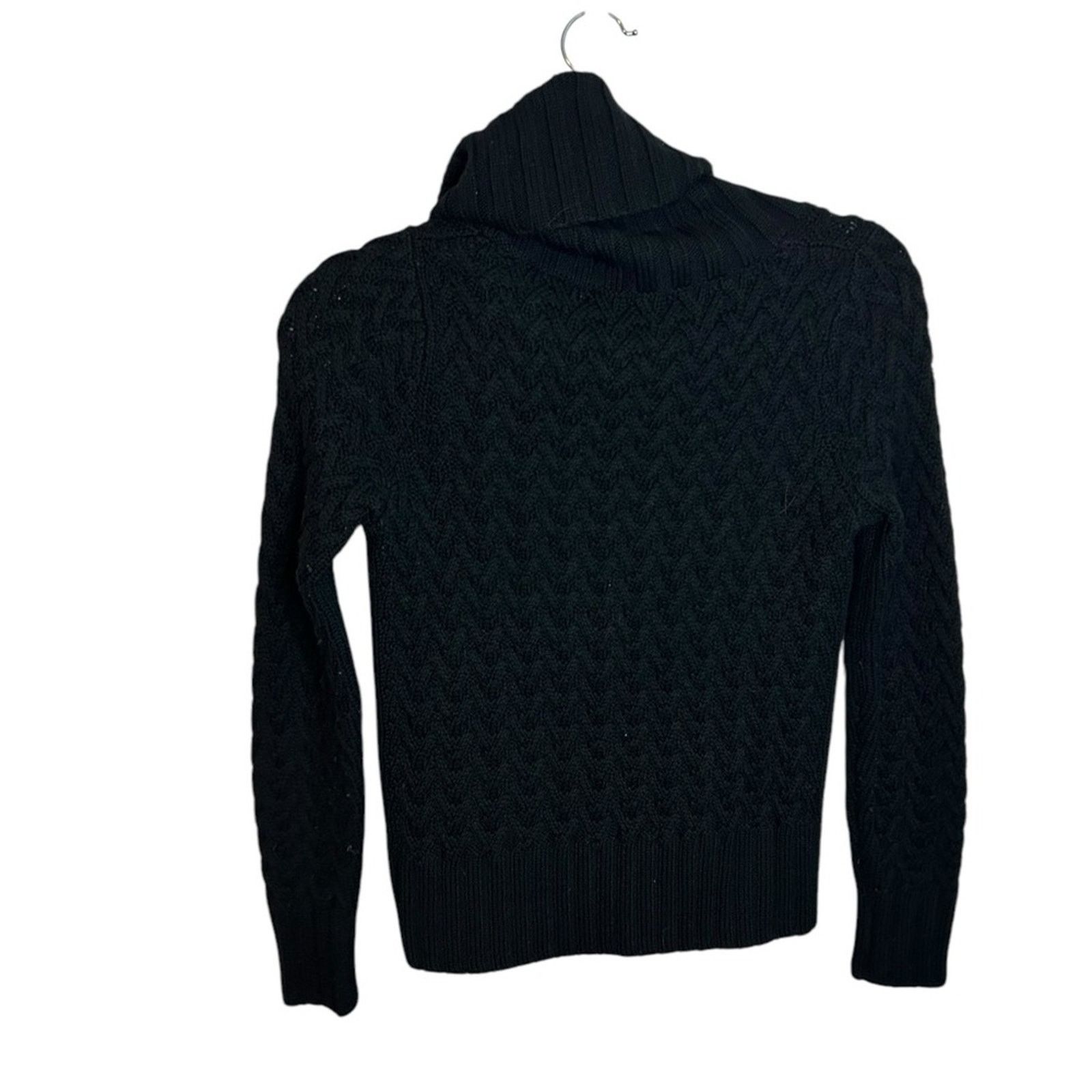 Banana Republic Banana Republic Black Cable Knit Snap Front Wool Sweater Size XS / US 0-2 / IT 36-38 - 2 Thumbnail