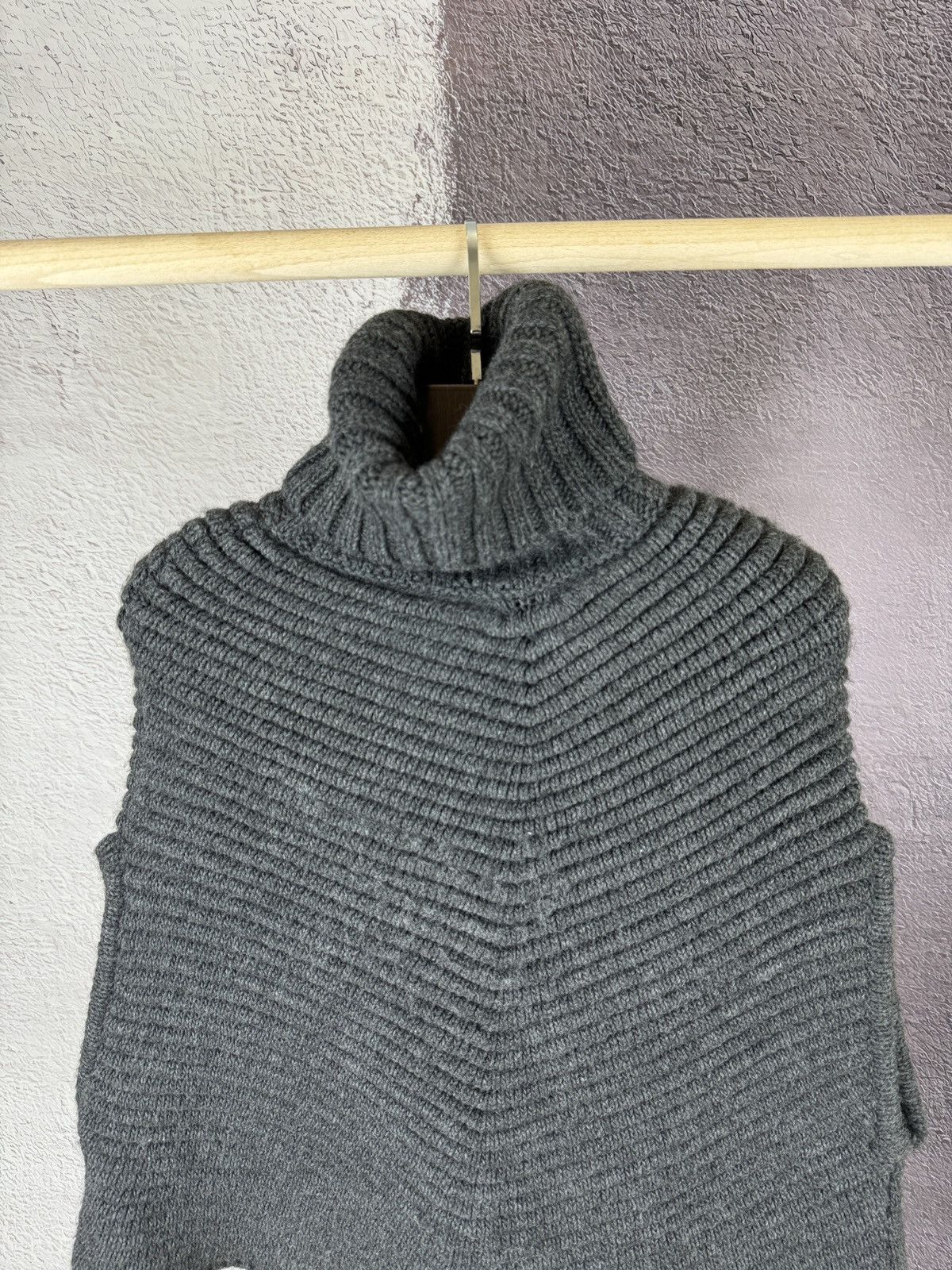 Diesel Diesel avant garde vintage grey turtleneck poncho sweater Size S / US 4 / IT 40 - 7 Thumbnail