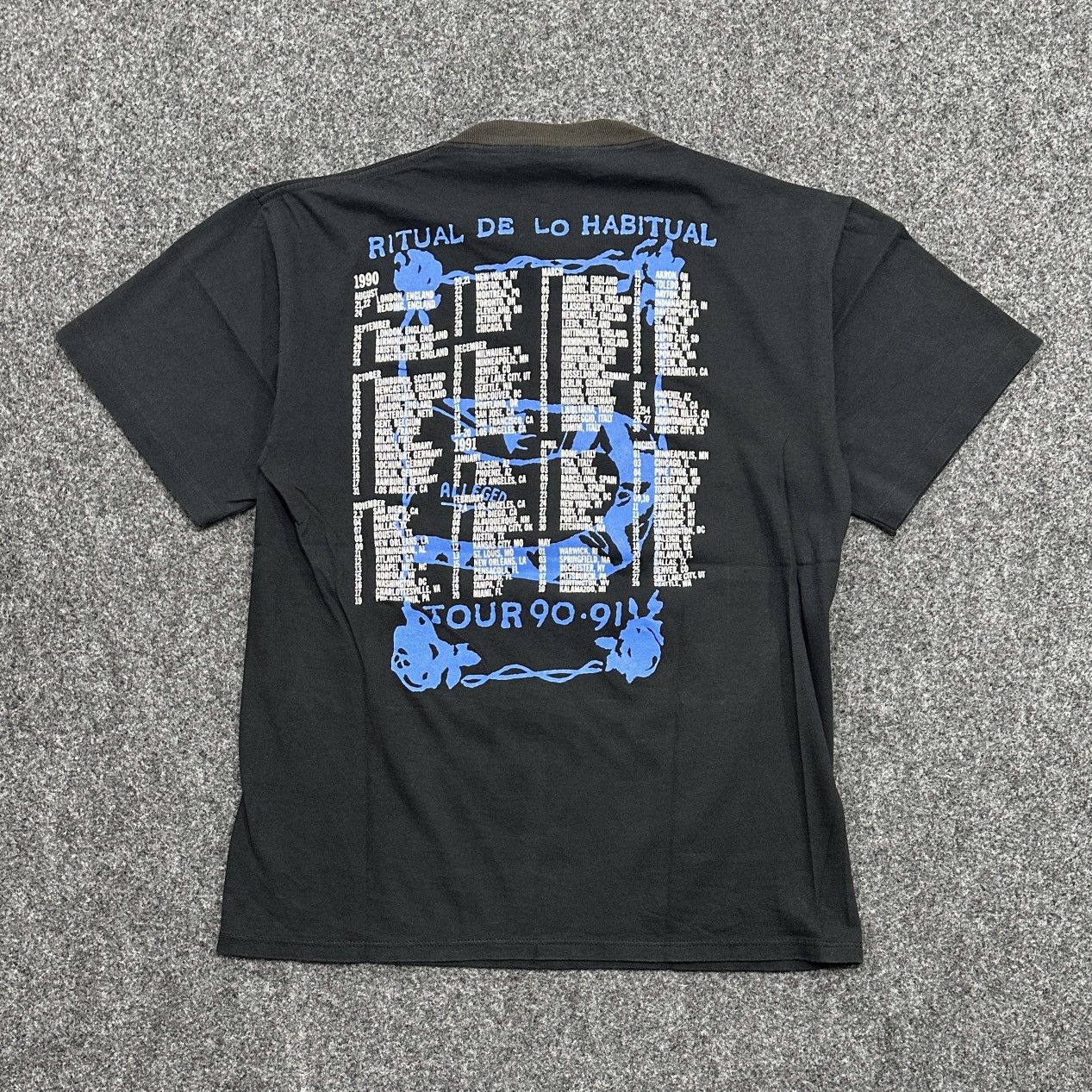 Brockum 1991 Janes Addiction Ritual de lo Habitual Size US L / EU 52-54 / 3 - 3 Thumbnail