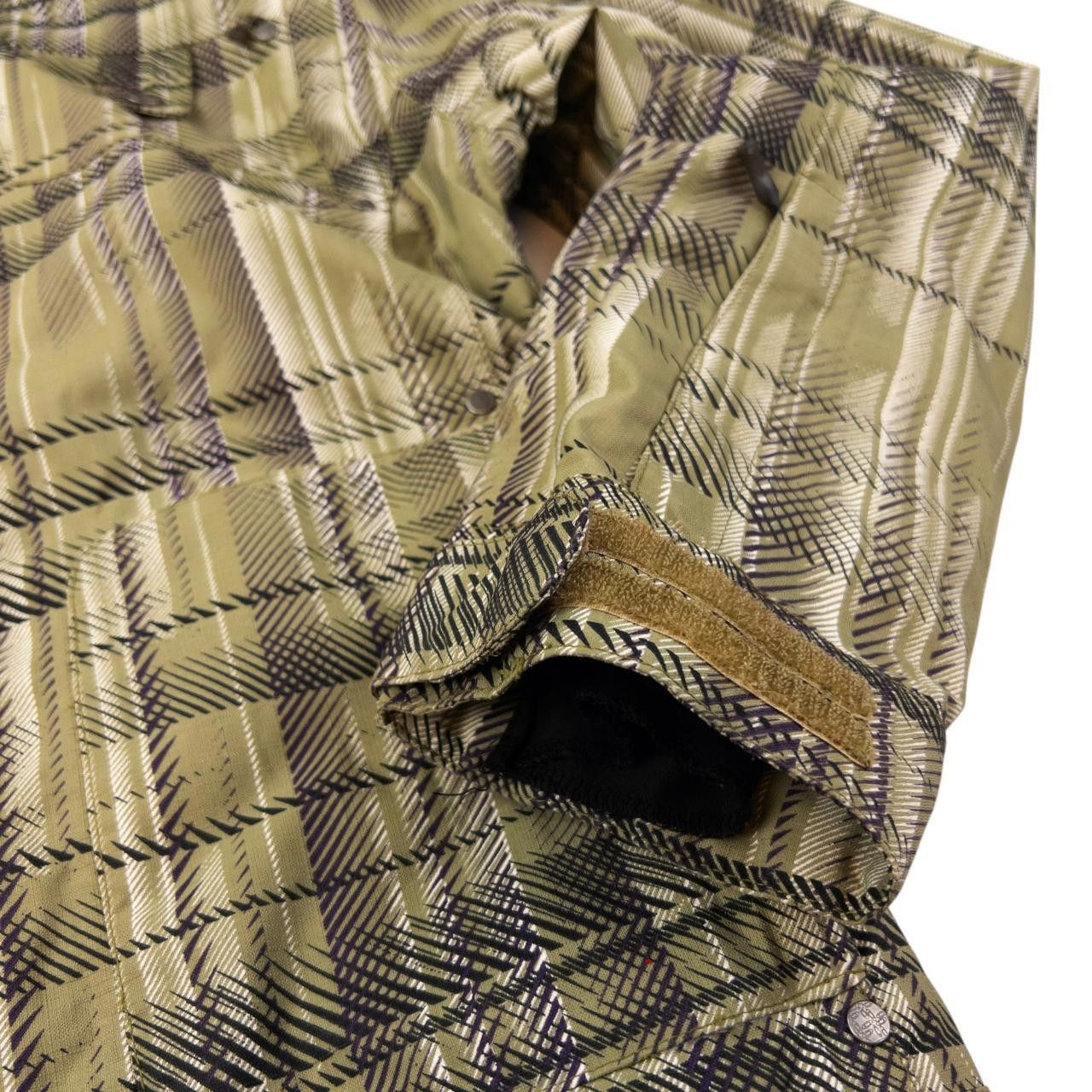 Oakley Vintage Oakley Zip Up Snowboarding Jacket Size S Size US S / EU 44-46 / 1 - 8 Thumbnail