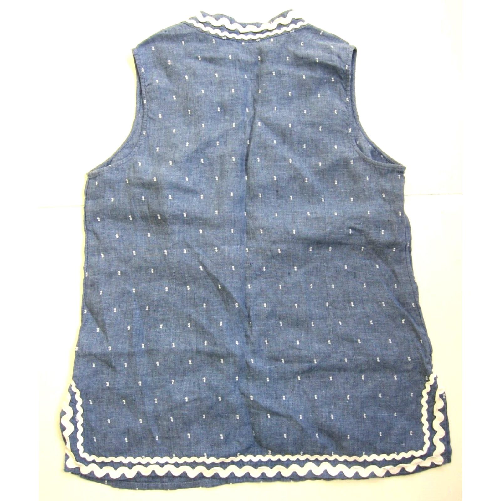 Charter Club Charter Club Blouse Sleeveless Tunic 100% Linen Blue White Embroidered Large Womens Size L / US 10 / IT 46 - 2 Thumbnail