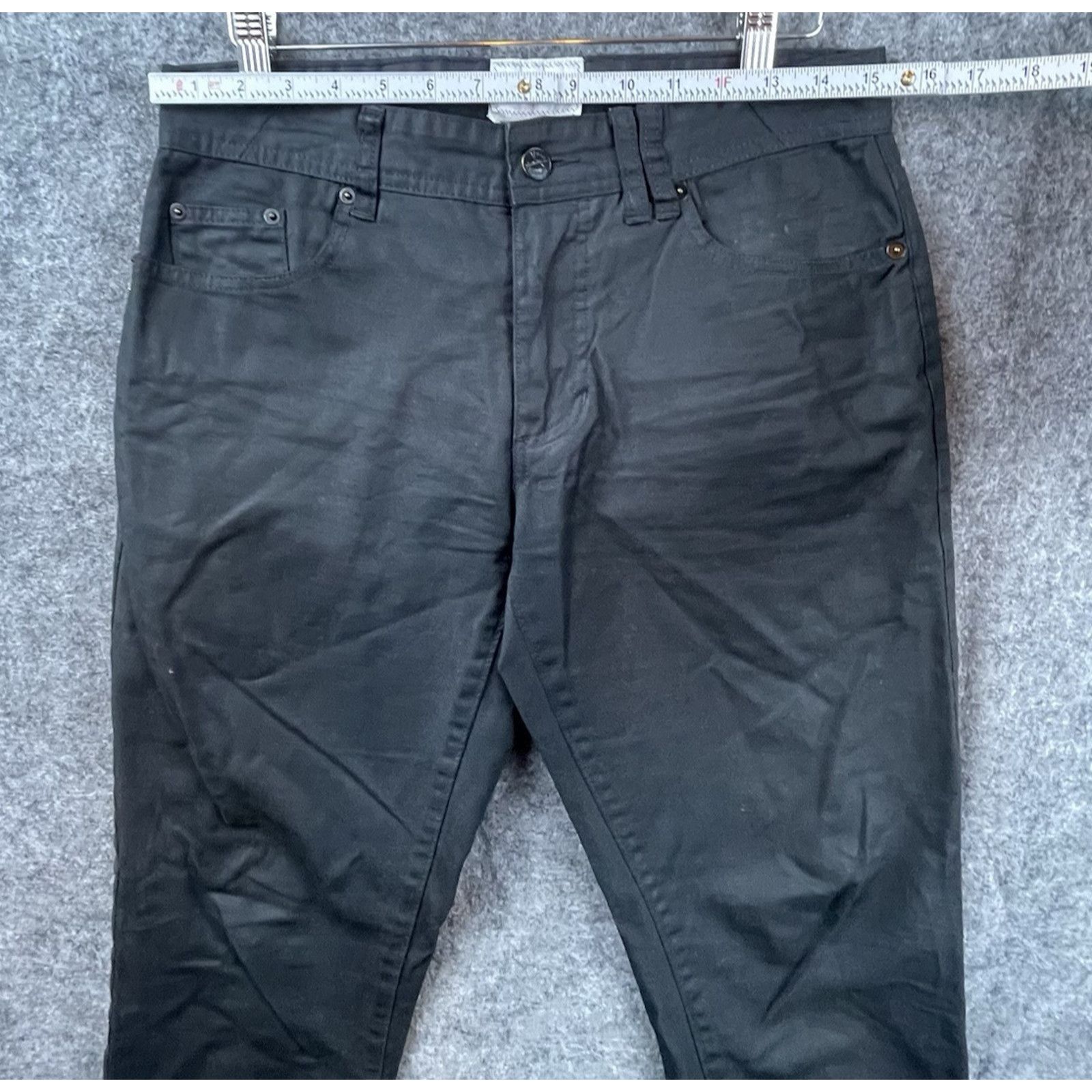 Your Neighbors Your Neighbors Urban Outfitters Jeans Mens 30 Black Straight Size US 30 / EU 46 - 3 Thumbnail