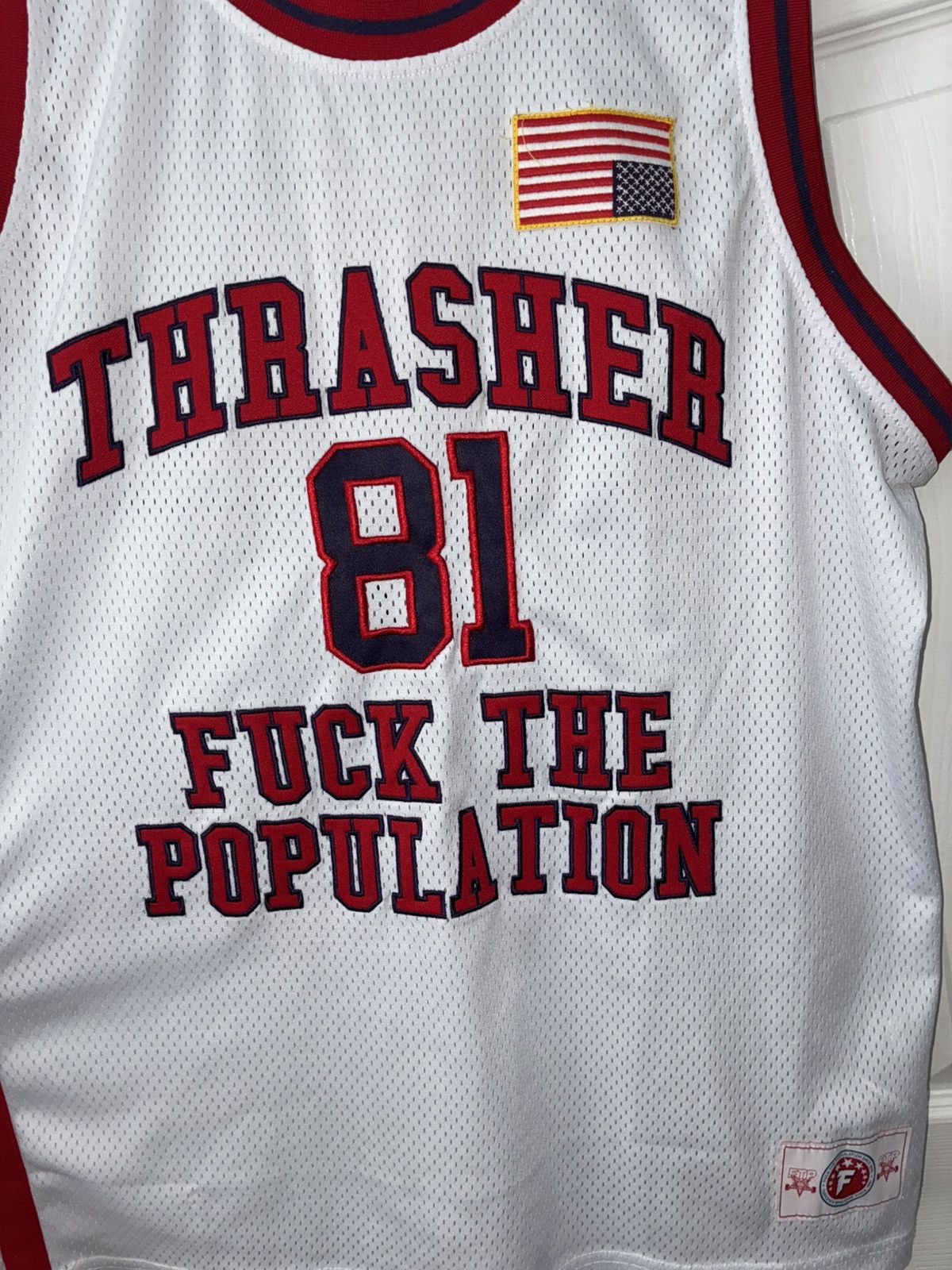Fuck The Population × Thrasher FTP x THRASHER WHITE BASKETBALL JERSEY SIZE L Size US L / EU 52-54 / 3 - 2 Thumbnail