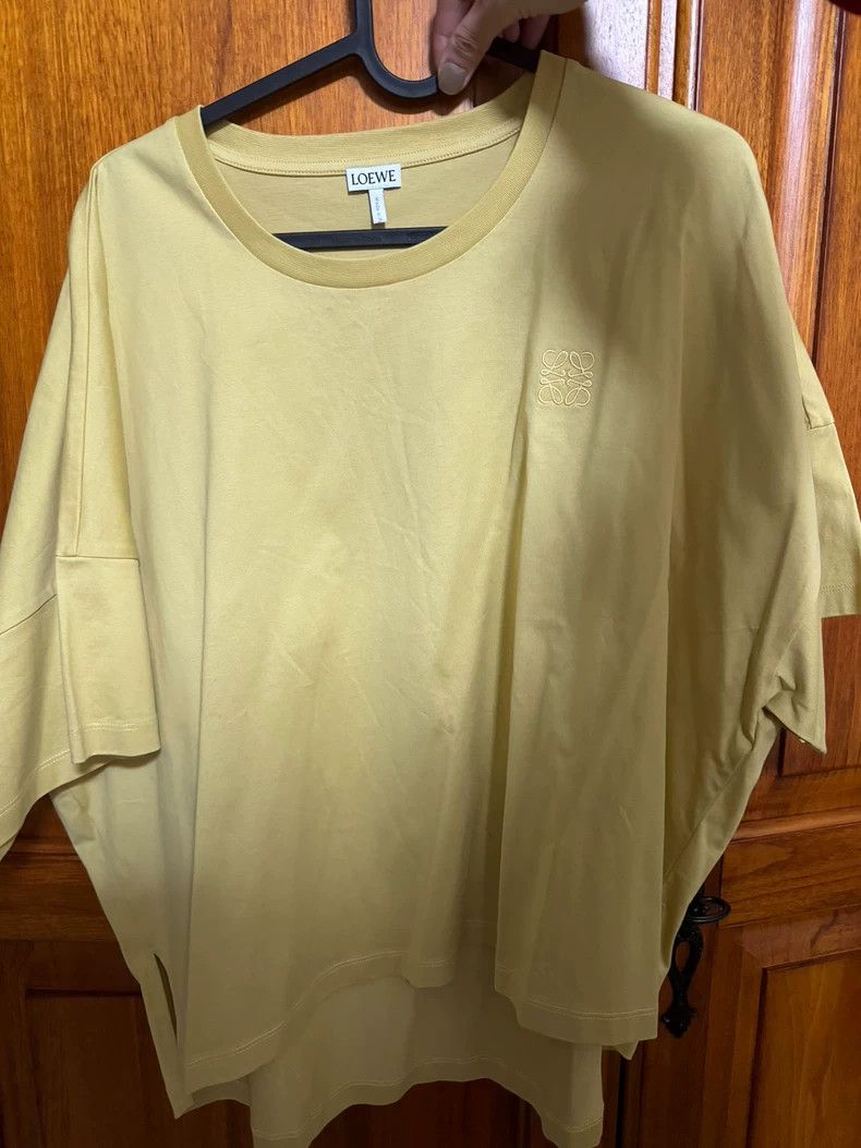 Loewe loewe yellow short sleeves 2504-Nextarrow Size US M / EU 48-50 / 2 - 3 Thumbnail