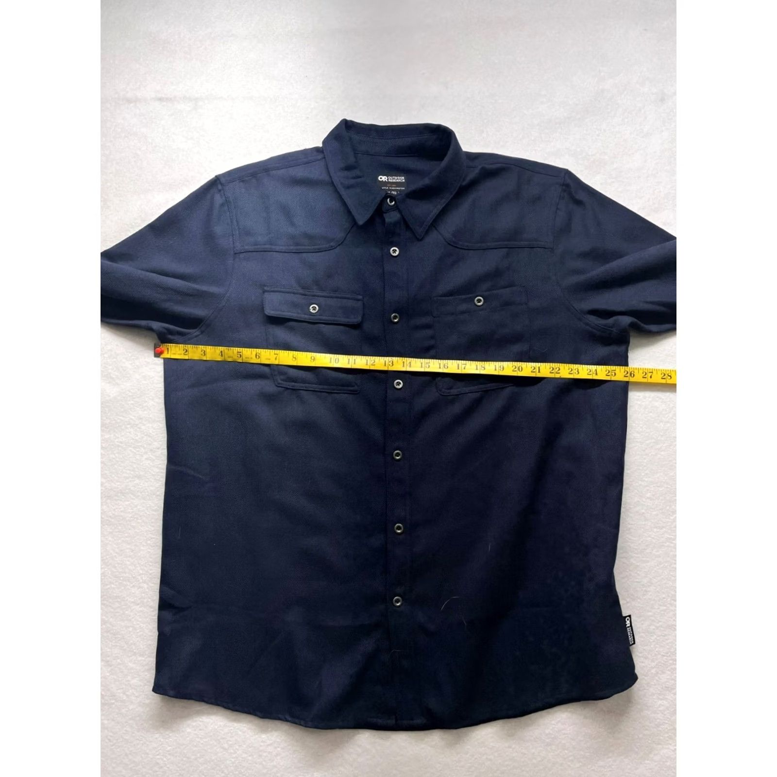 Outdoor Research VINTAGE Outdoor Research Men’s Navy Button-Up Long Sleeve Shirt XL Mens Navy Button-Up Long Sleeve Shirt #2962 Size US XL / EU 56 / 4 - 7 Thumbnail