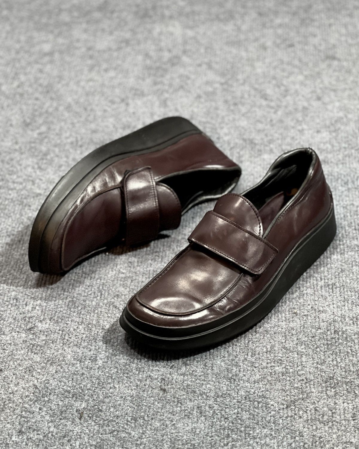 Prada PD Round Toe Leather Loafer Size US 10.5 / EU 43-44 - 5 Thumbnail