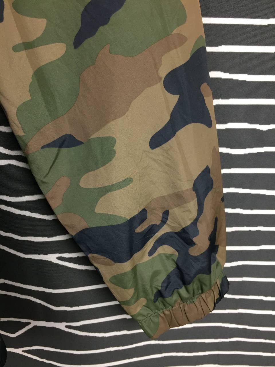 Bershka Bershka Reflected Camo Anorak Windbreaker Jacket Size US M / EU 48-50 / 2 - 8 Thumbnail