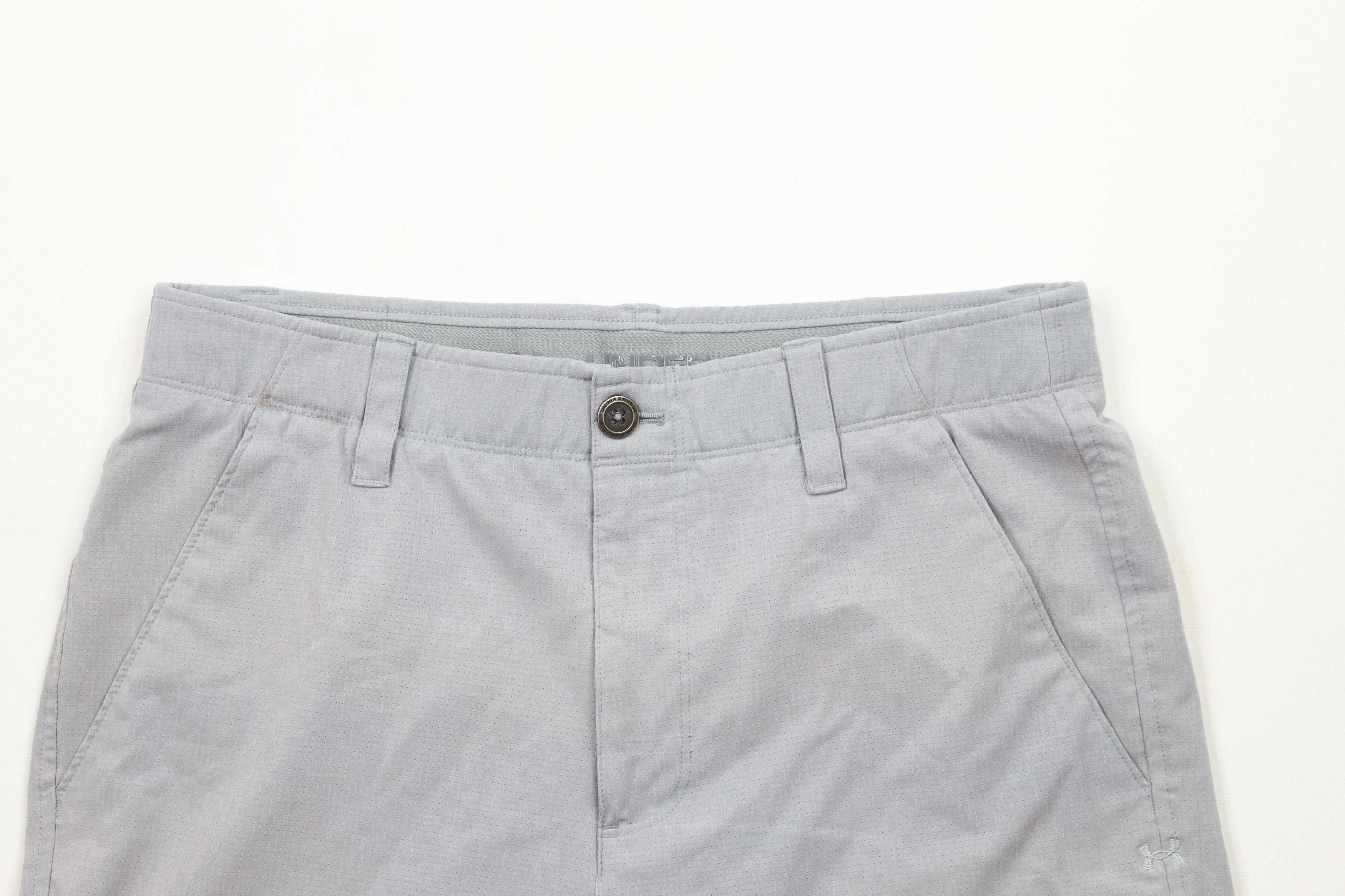 Under Armour × Vintage Under Armour Flat Front Golfing Golf Chino Shorts Gray Size US 30 / EU 46 - 2 Thumbnail