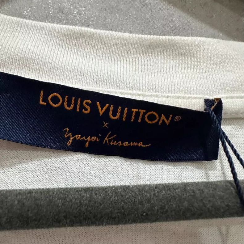 Louis Vuitton Louis Vuitton size 5l Yayoi Kusama Co-branded White Pumpki Size US M / EU 48-50 / 2 - 4 Thumbnail